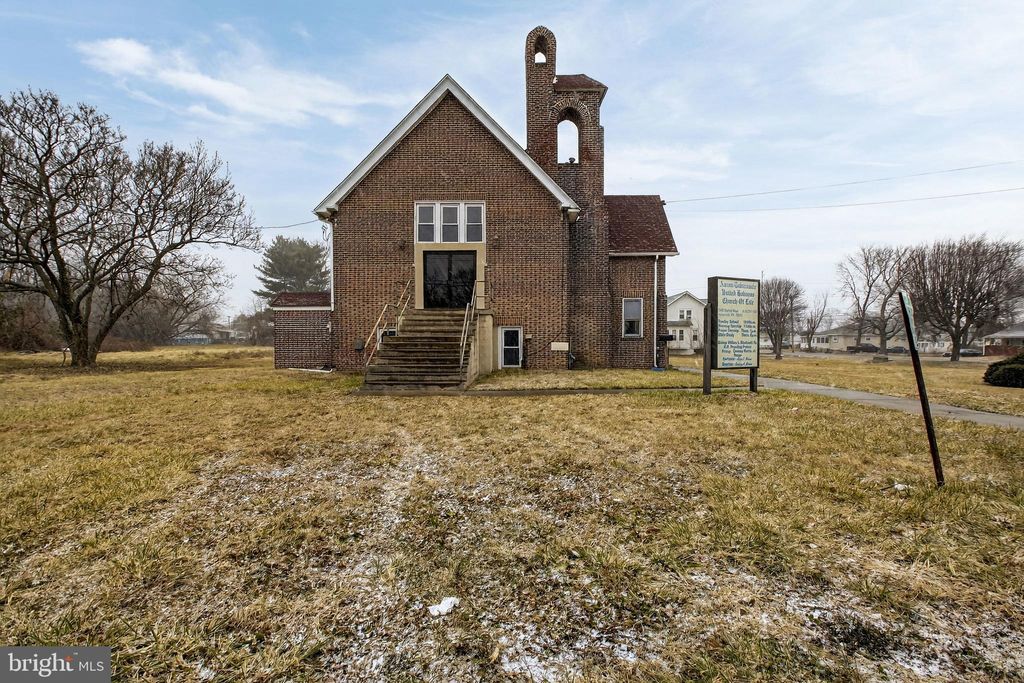 Photo of 2500 Bethel Road, CHESTER, PA 19013 (MLS # PADE2106924)