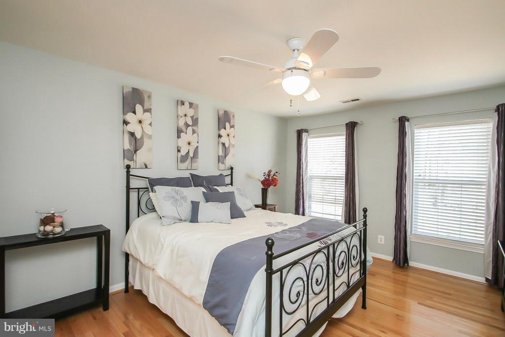 WINDSOR FOREST - Residential