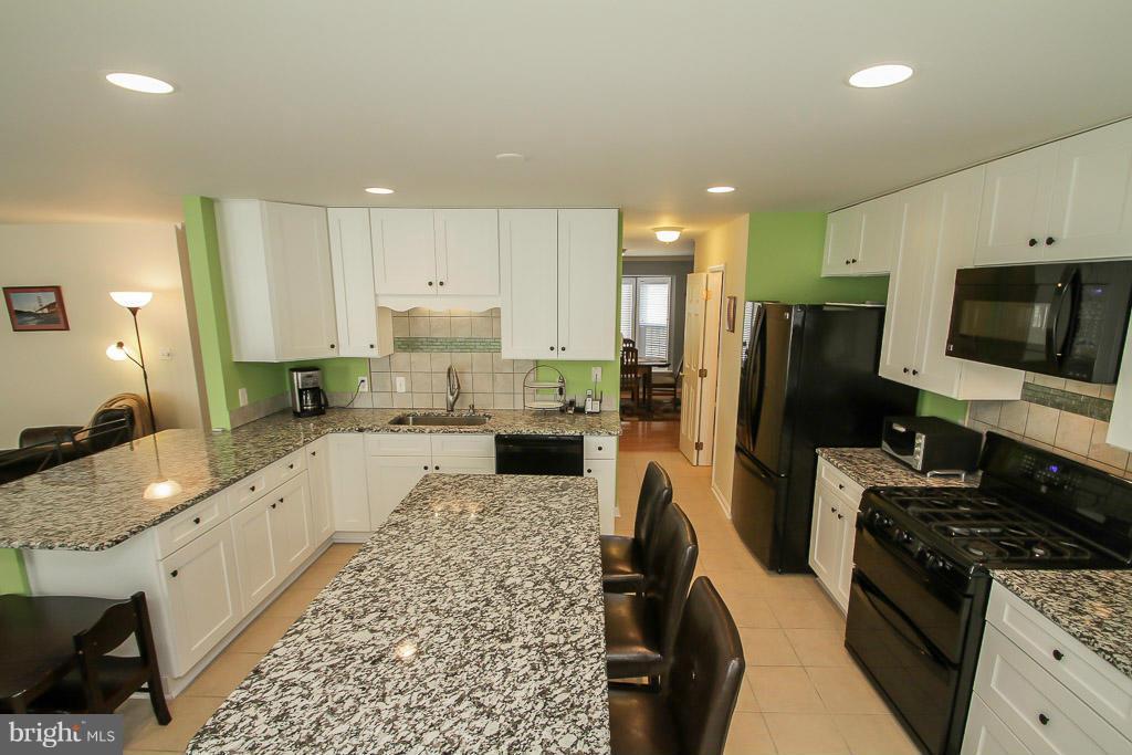 WINDSOR FOREST - Residential