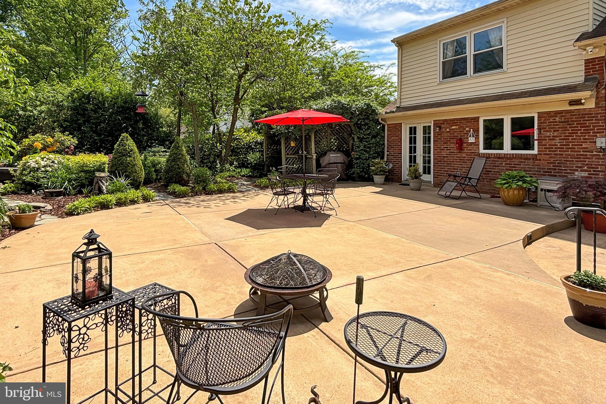 SPRING FOREST - Residential