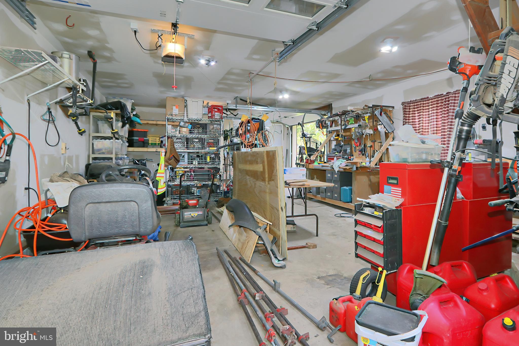 SPRING FOREST - Residential