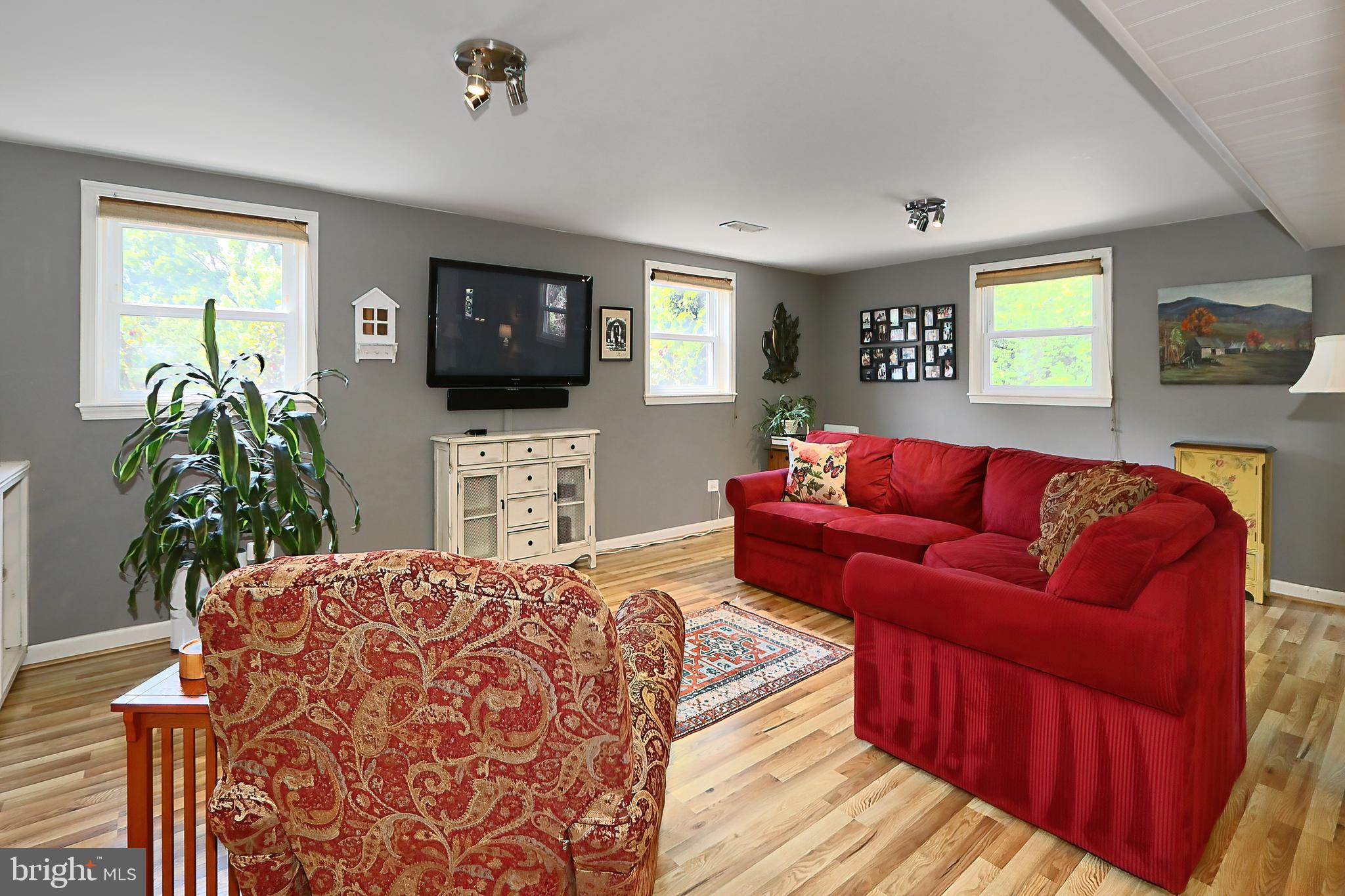 SPRING FOREST - Residential