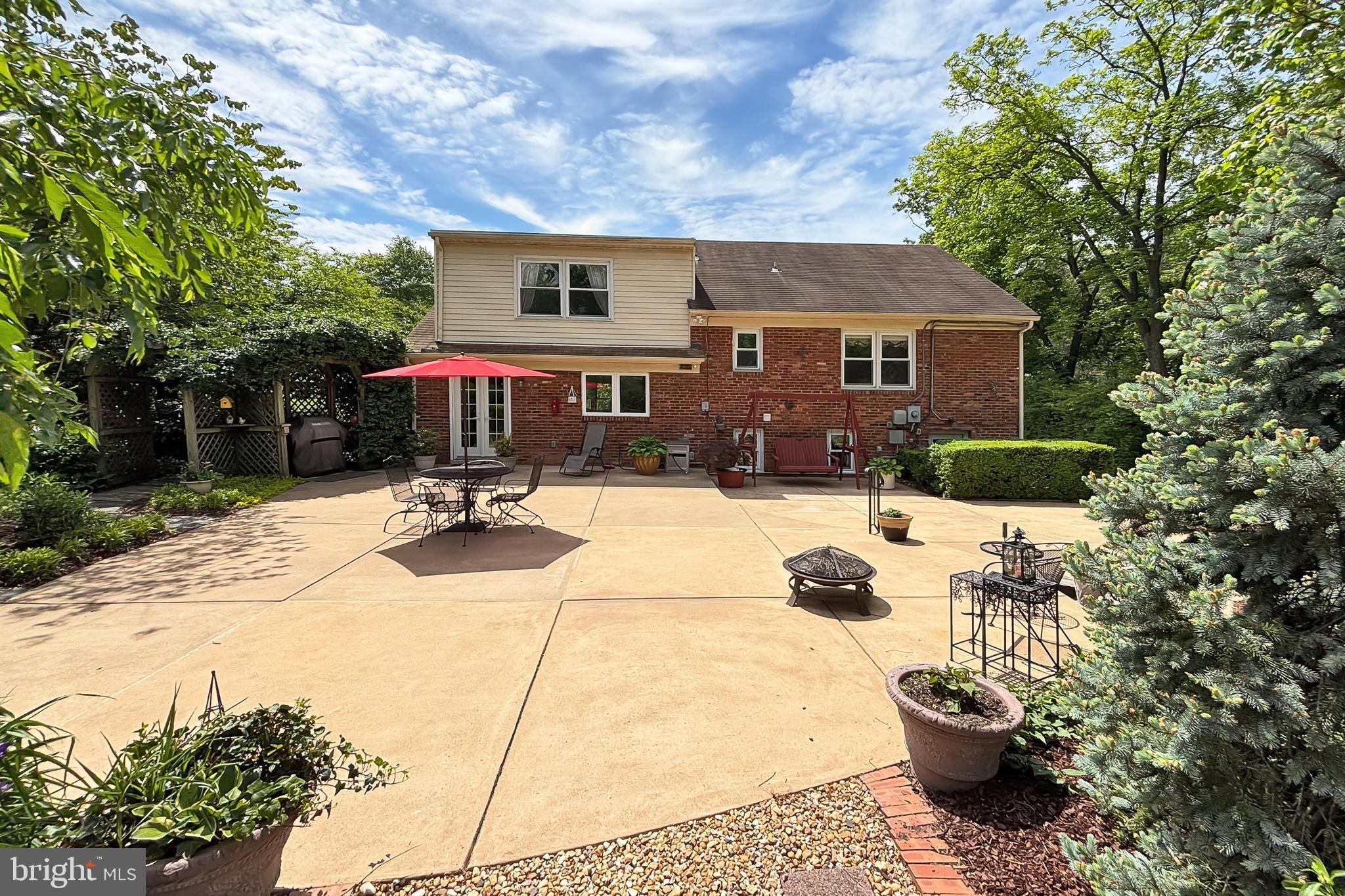 SPRING FOREST - Residential