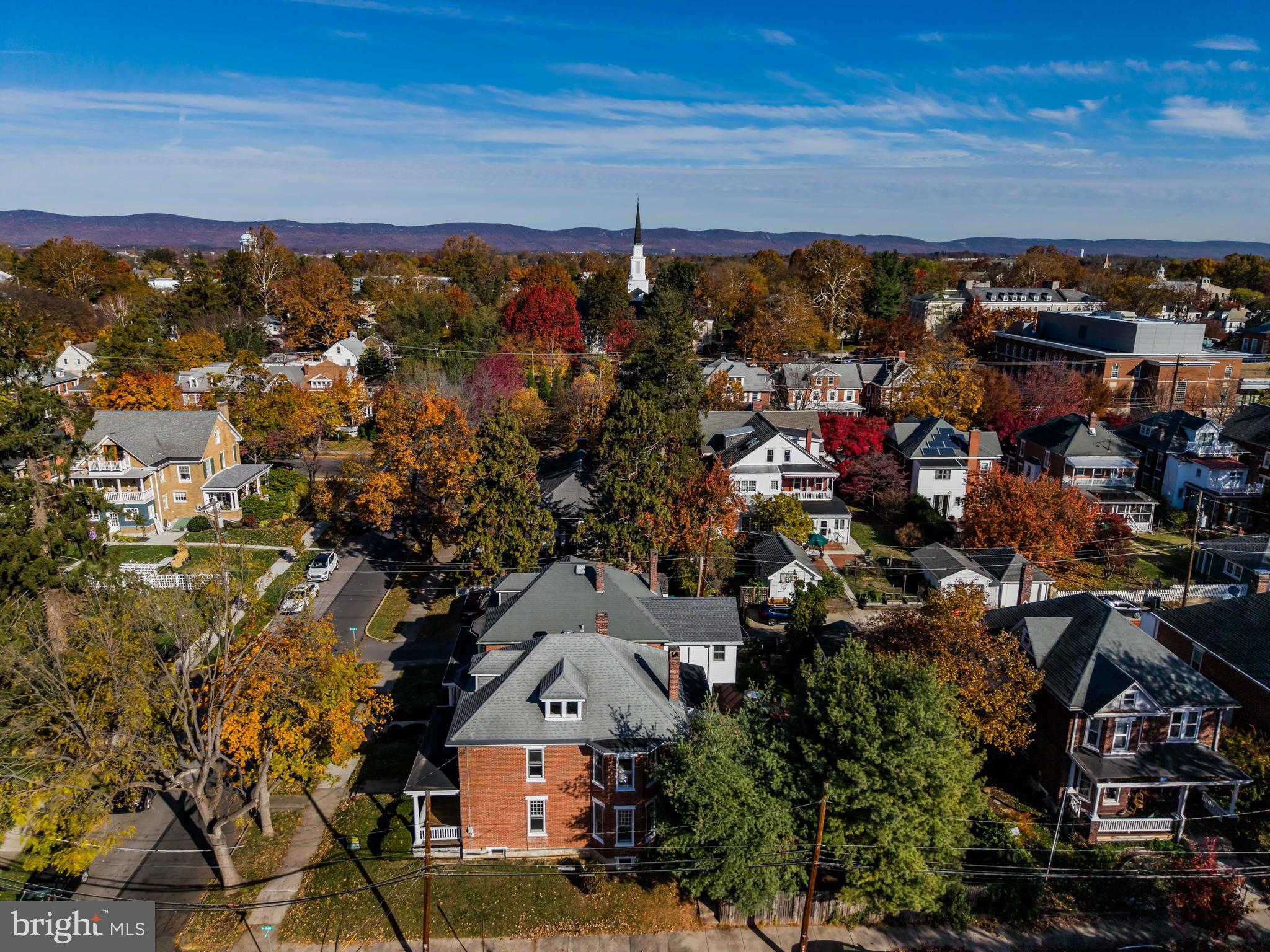 MOORELAND - Residential