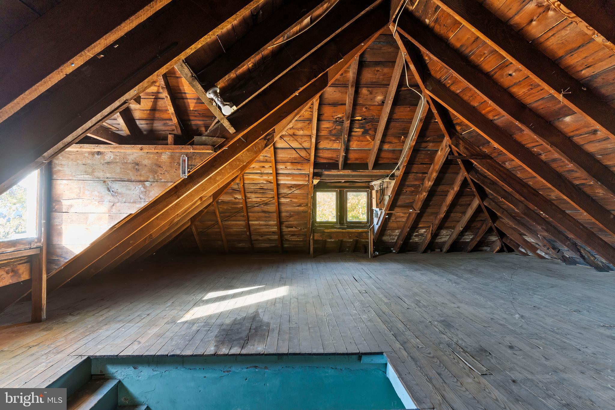 MOORELAND - Residential