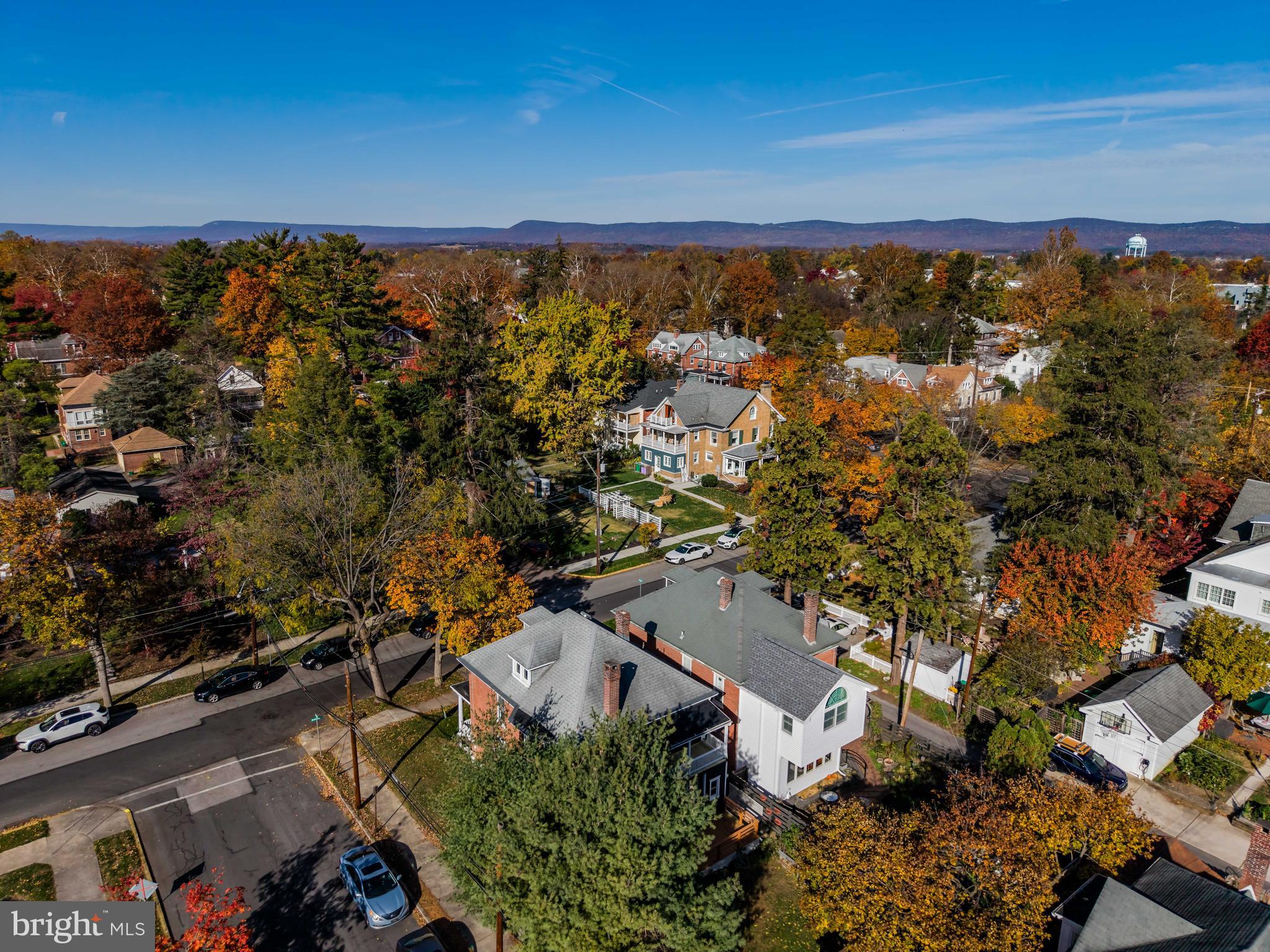 MOORELAND - Residential