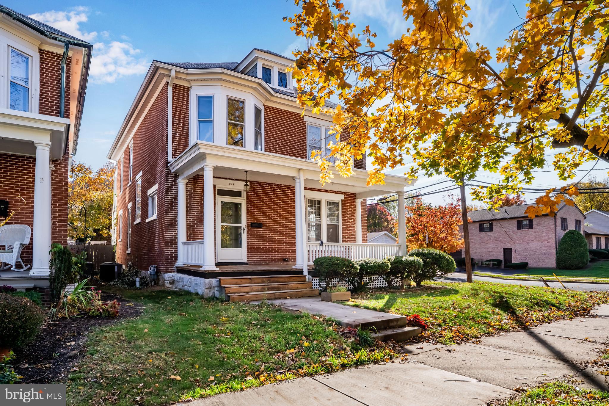 MOORELAND - Residential