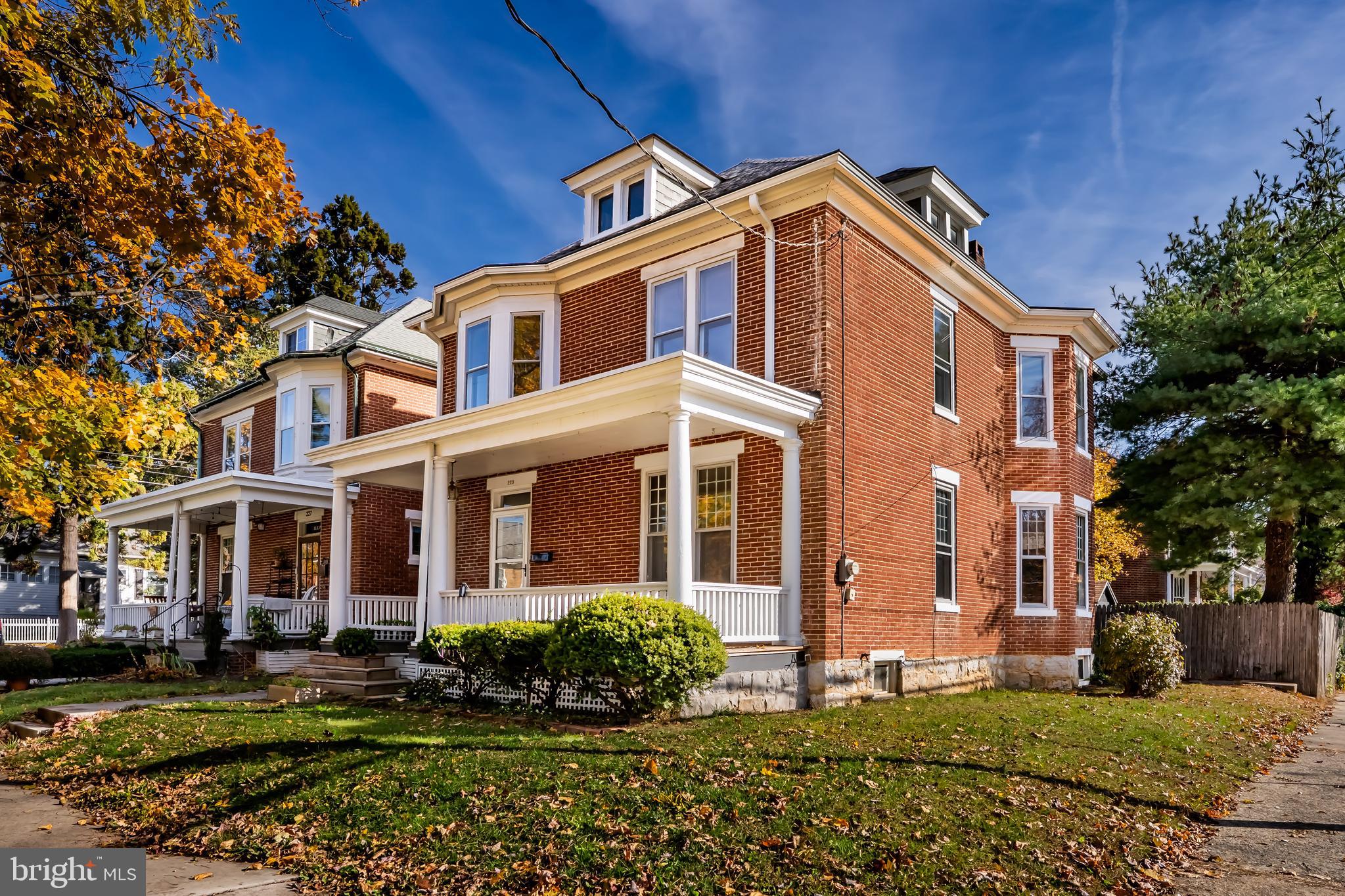 MOORELAND - Residential