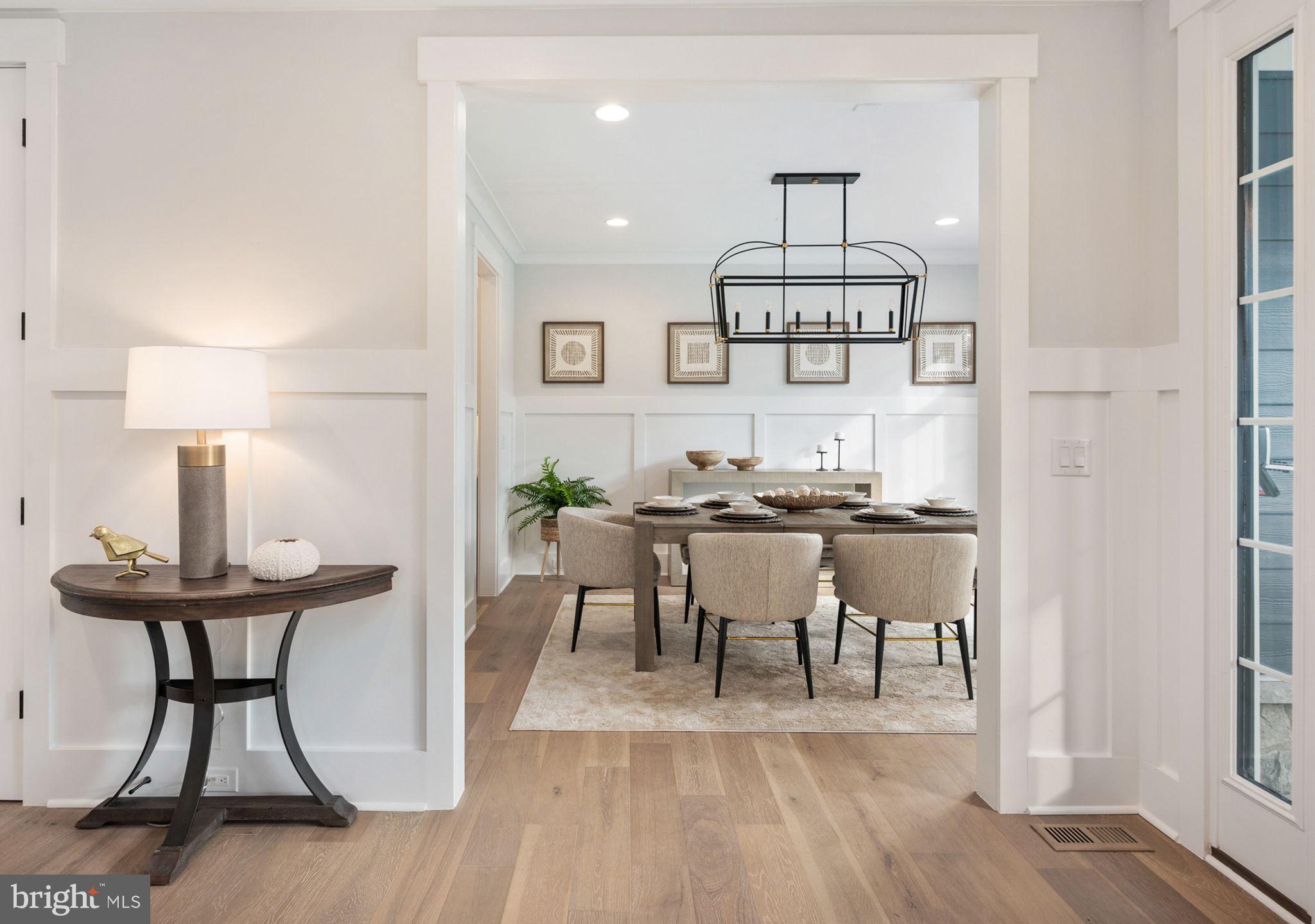 VIENNA WOODS - Residential