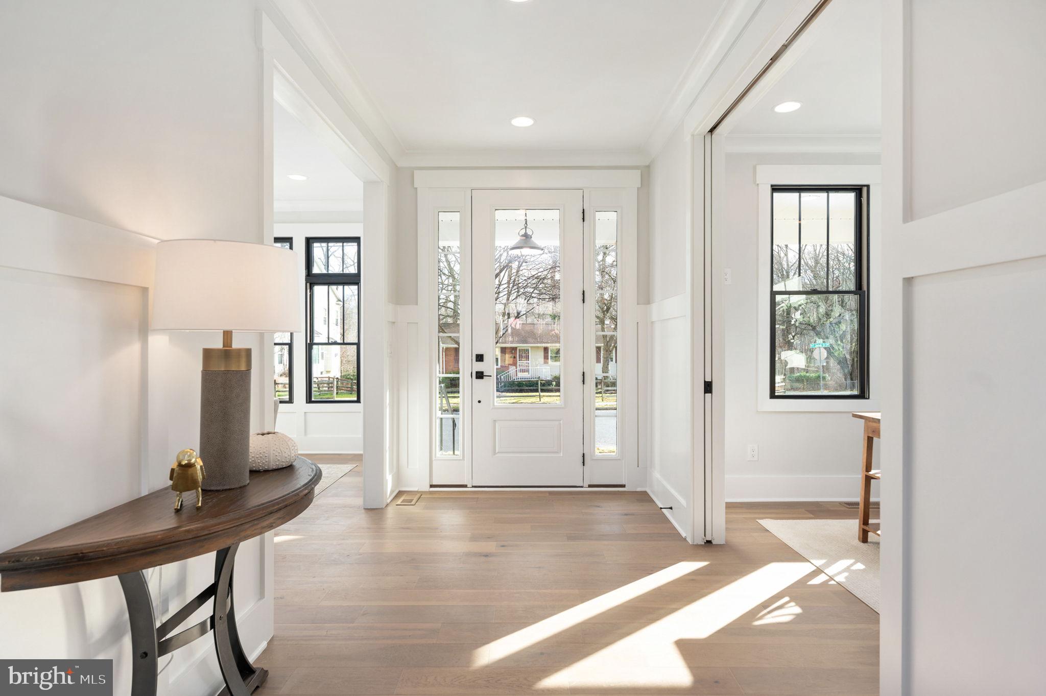 VIENNA WOODS - Residential