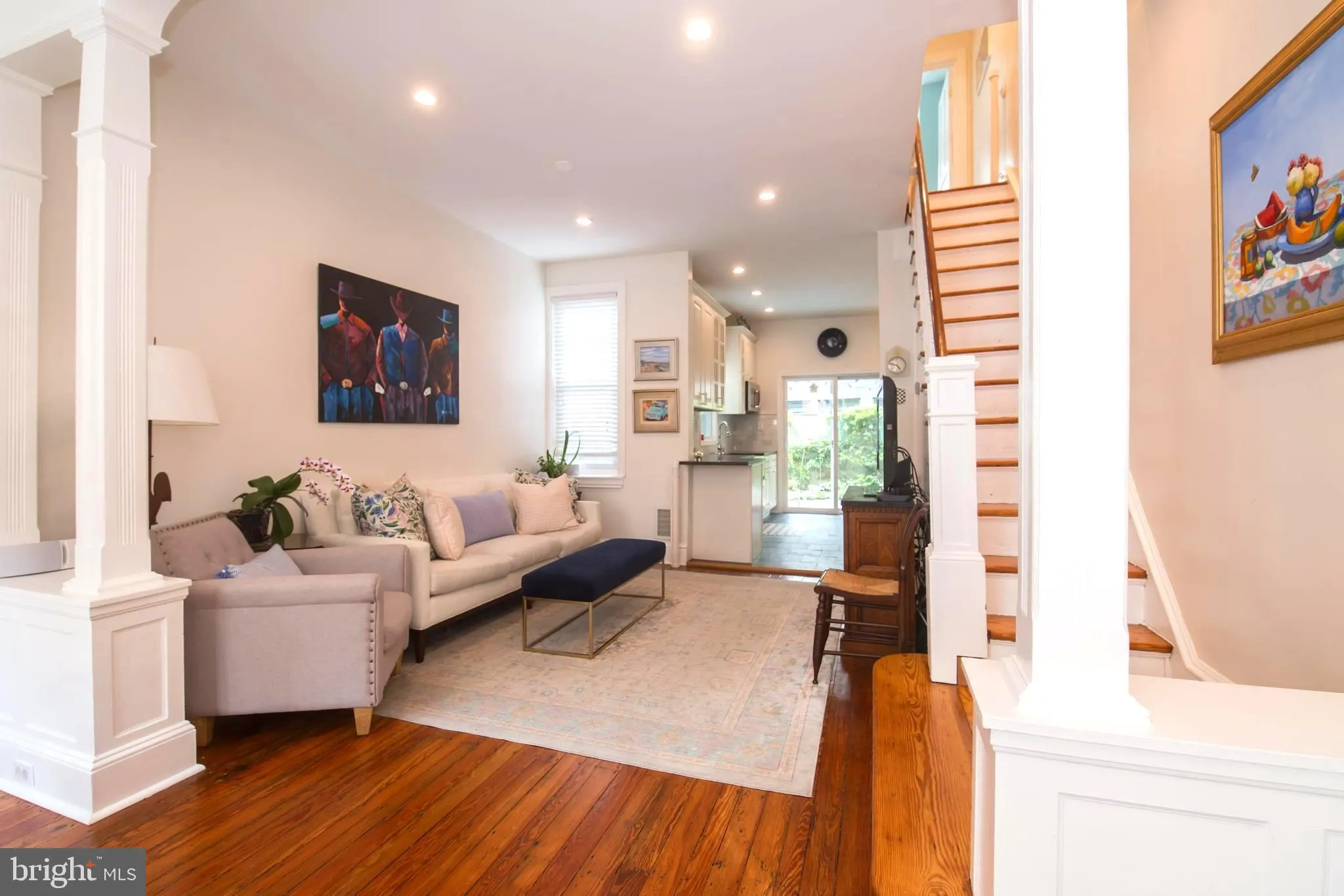 Philadelphia, Pennsylvania 19130, United States, 3 Bedrooms Bedrooms, ,1 BathroomBathrooms,Residential,Pending,7649