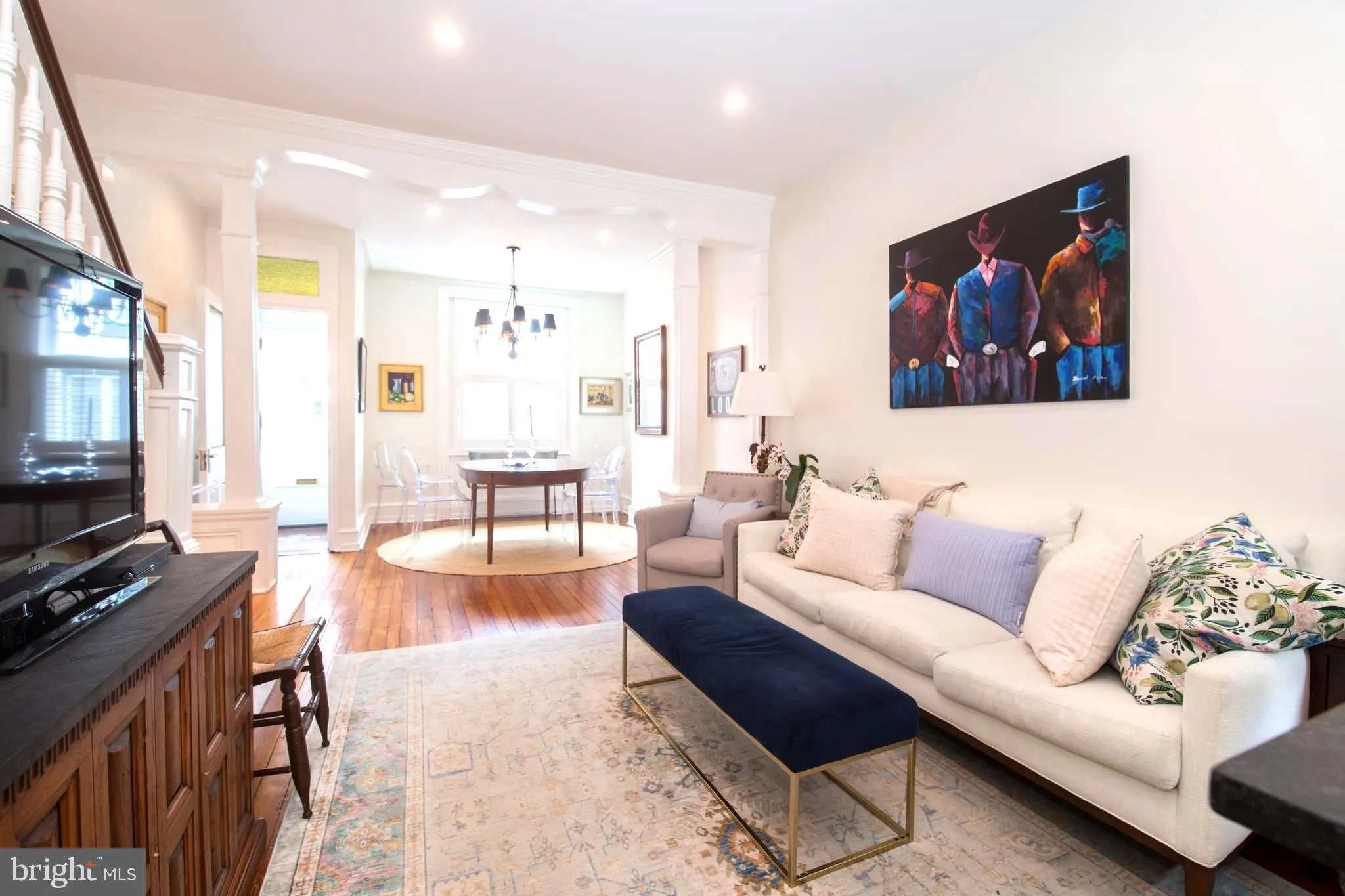 Philadelphia, Pennsylvania 19130, United States, 3 Bedrooms Bedrooms, ,1 BathroomBathrooms,Residential,Pending,7649