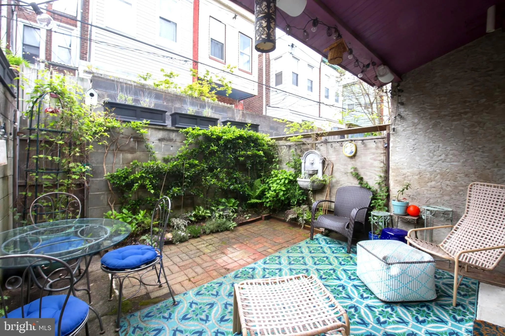 Philadelphia, Pennsylvania 19130, United States, 3 Bedrooms Bedrooms, ,1 BathroomBathrooms,Residential,Pending,7649