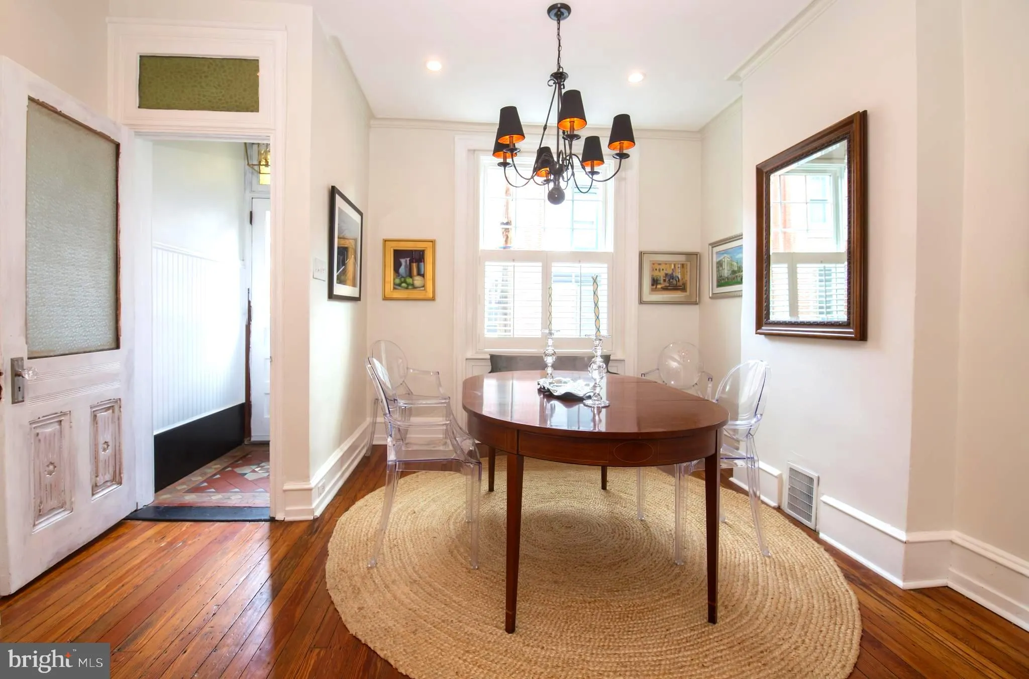 Philadelphia, Pennsylvania 19130, United States, 3 Bedrooms Bedrooms, ,1 BathroomBathrooms,Residential,Pending,7649