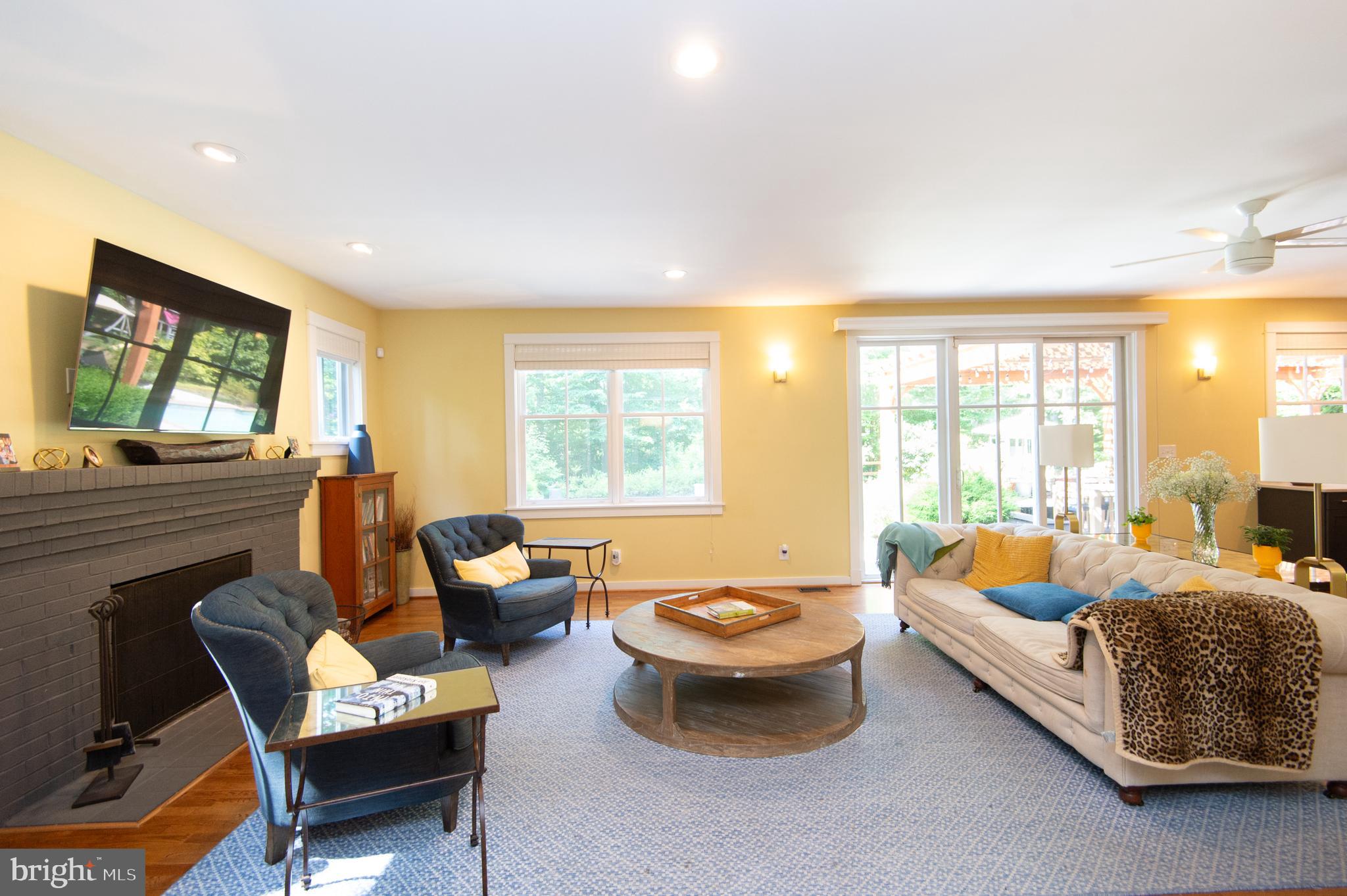 WORTHINGTON MEWS - Residential