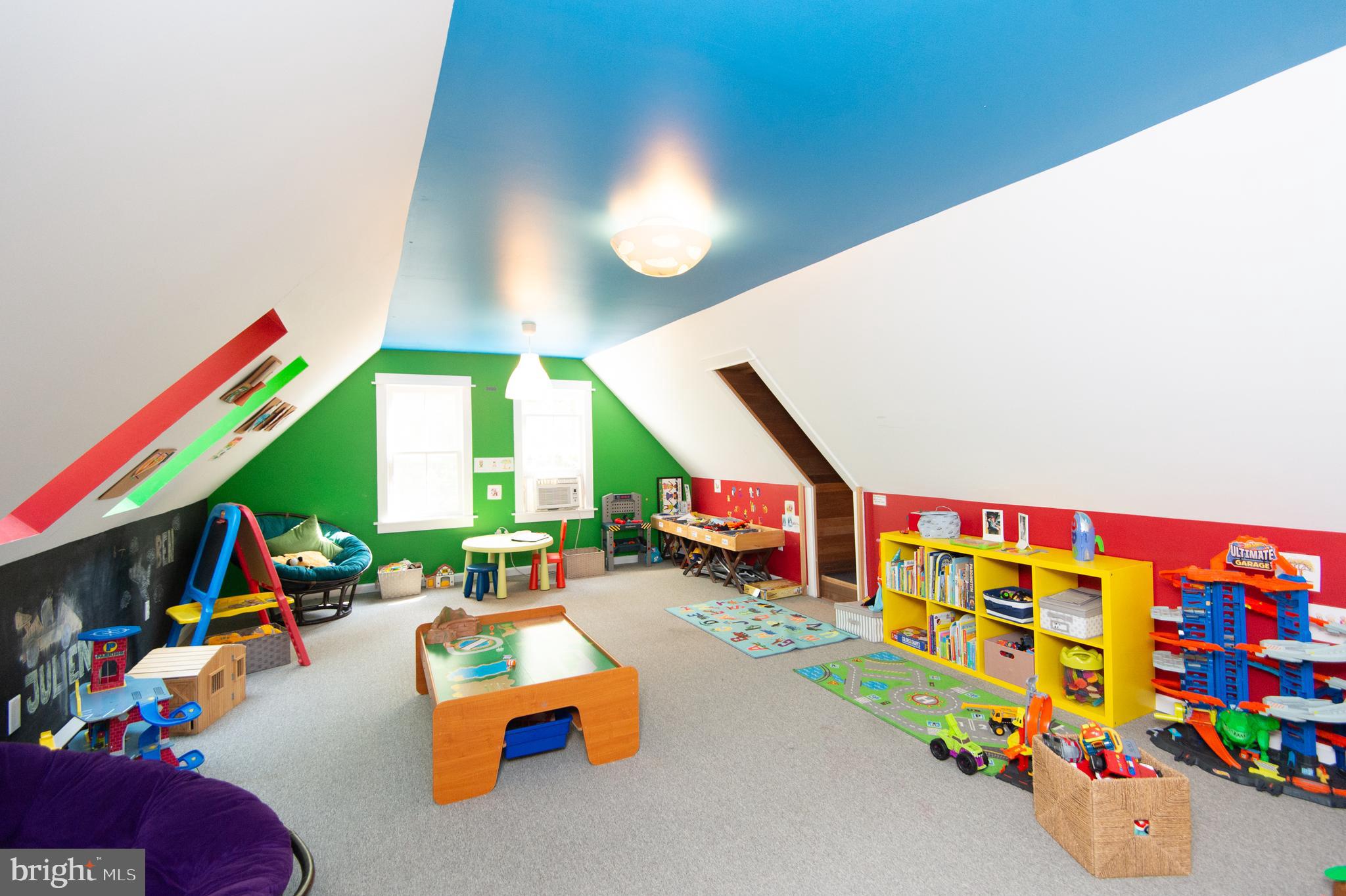 WORTHINGTON MEWS - Residential