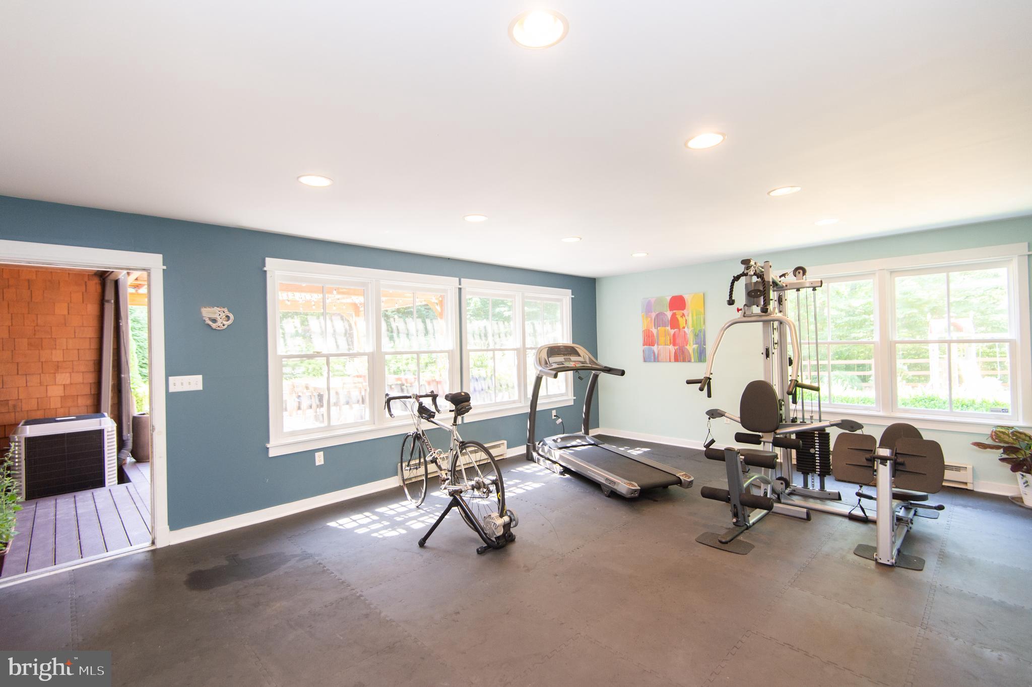 WORTHINGTON MEWS - Residential