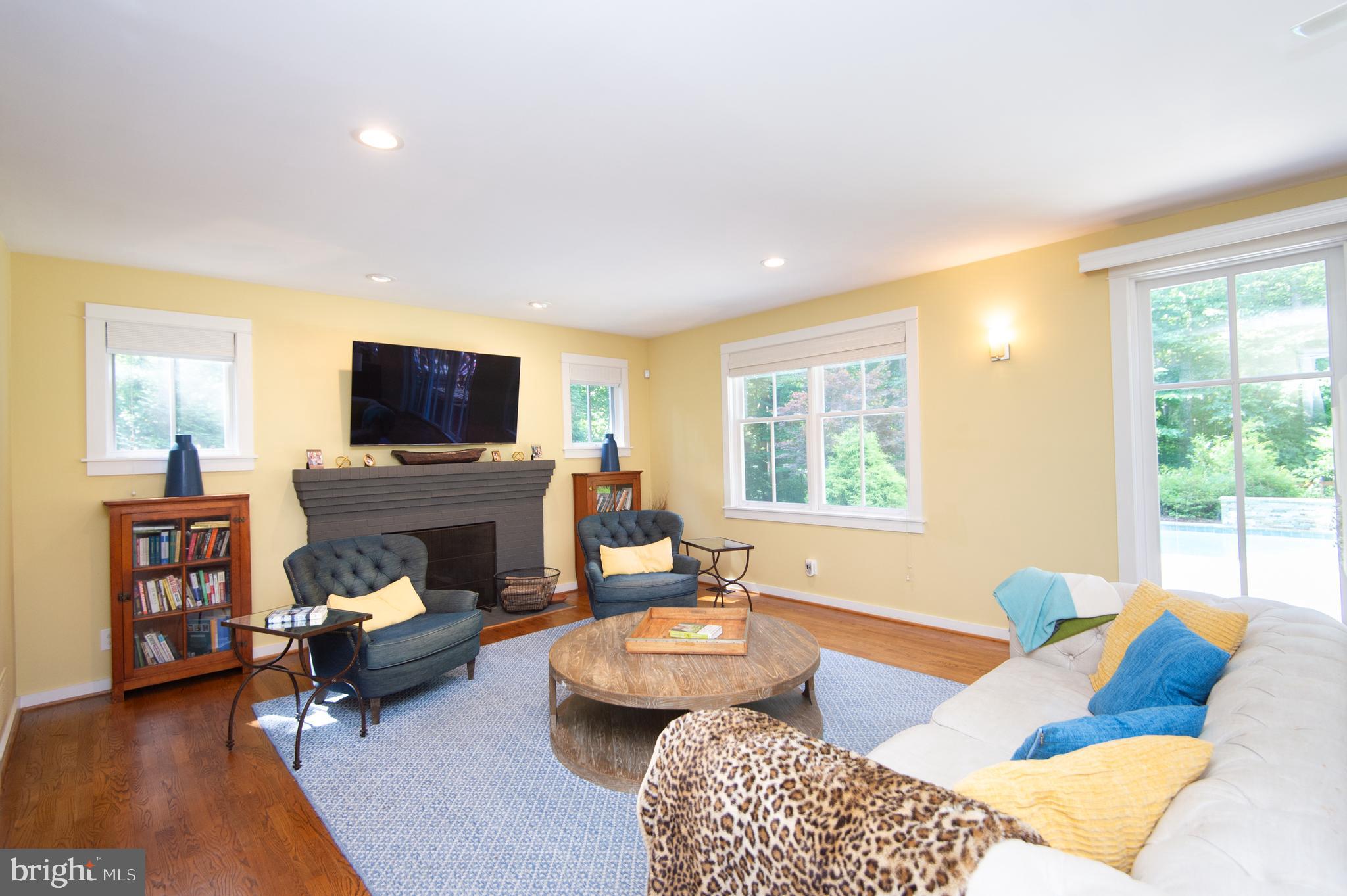 WORTHINGTON MEWS - Residential