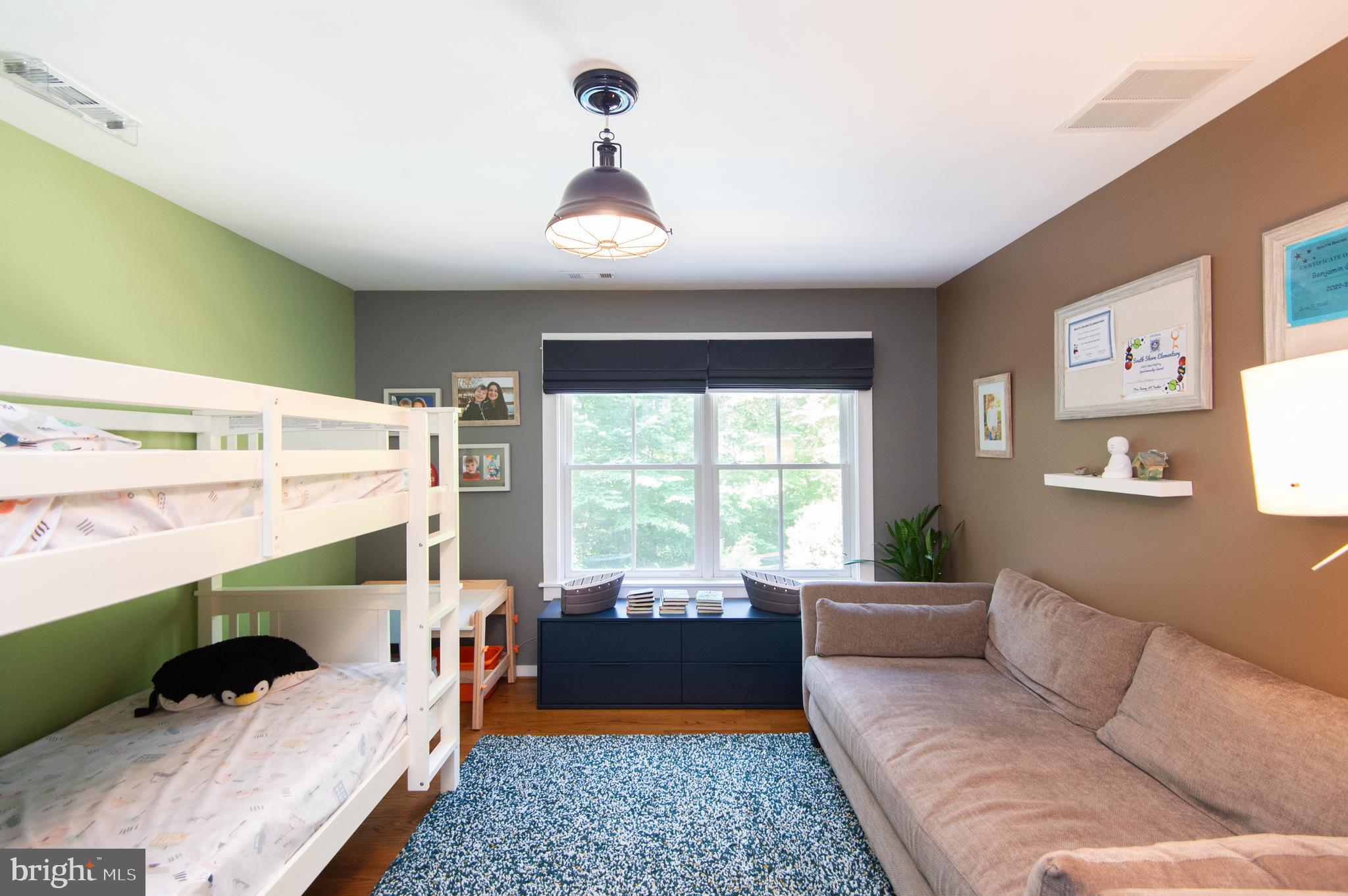 WORTHINGTON MEWS - Residential