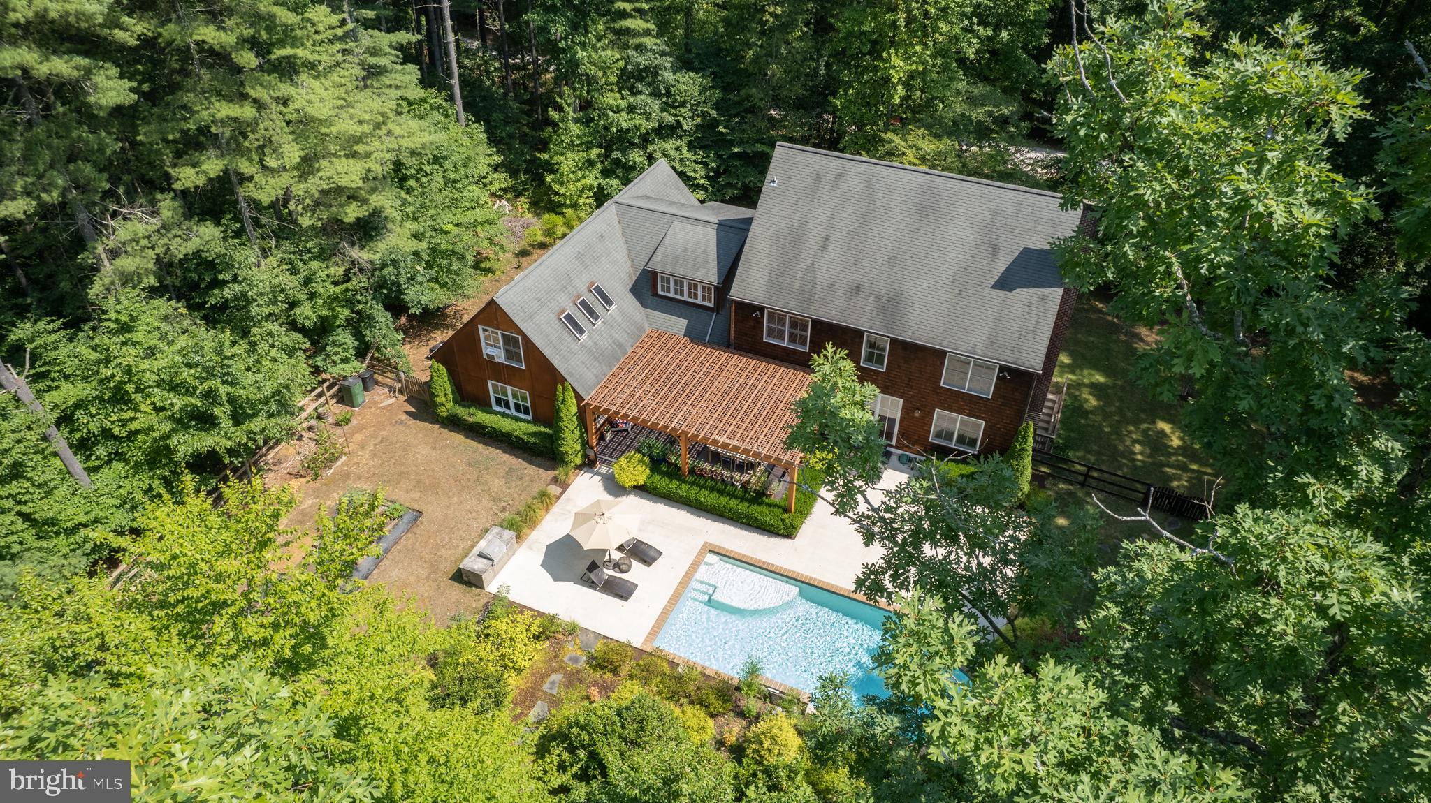 WORTHINGTON MEWS - Residential