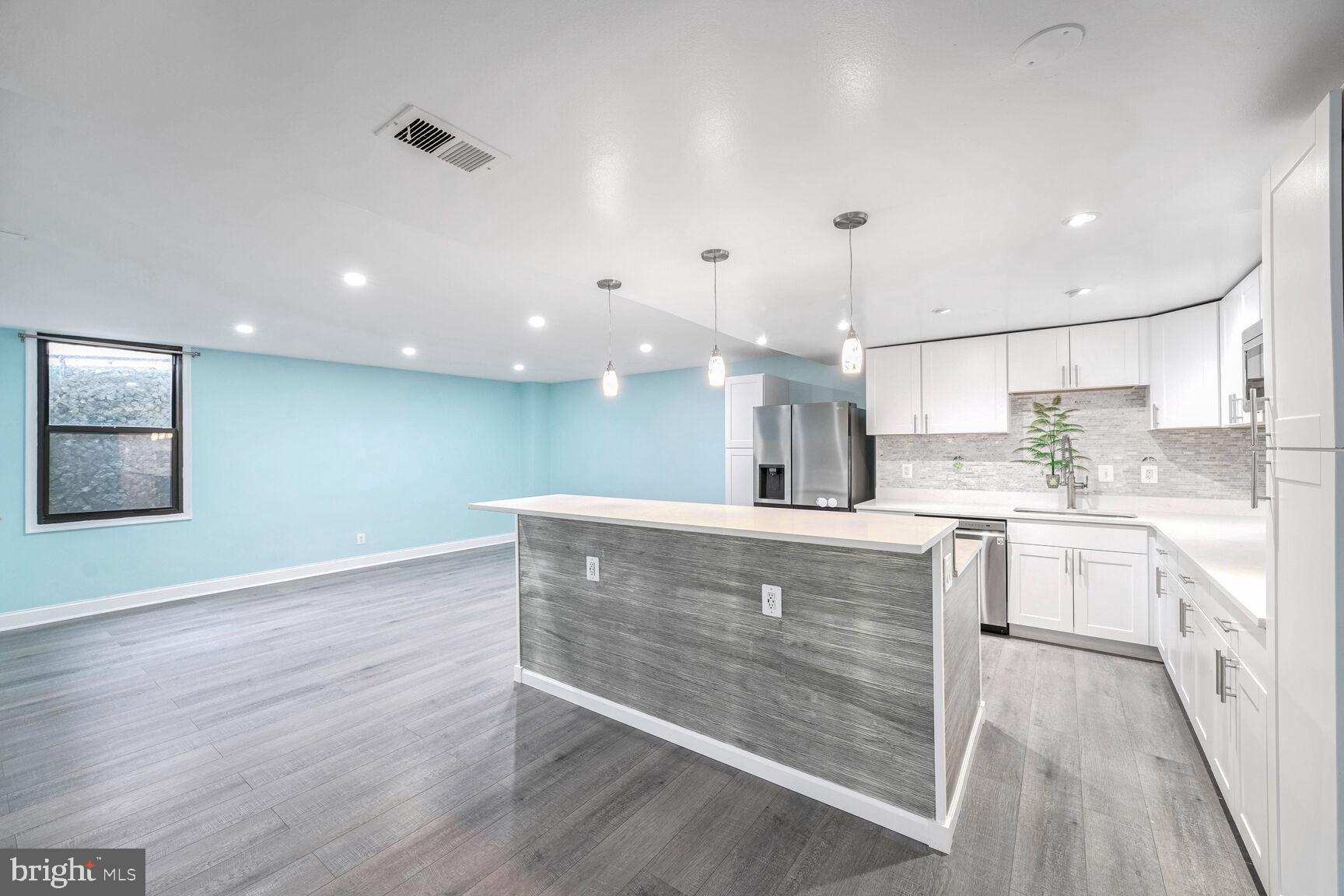 4600 DUKE STREET 301