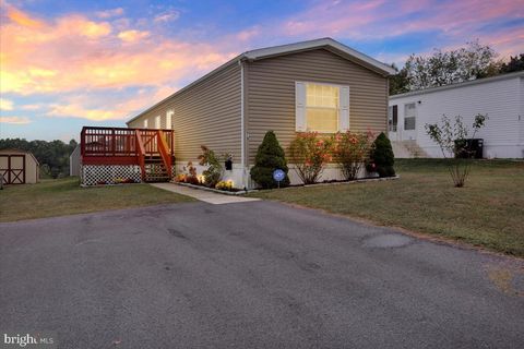 79 DANIEL ROAD W KUTZTOWN PA 19530