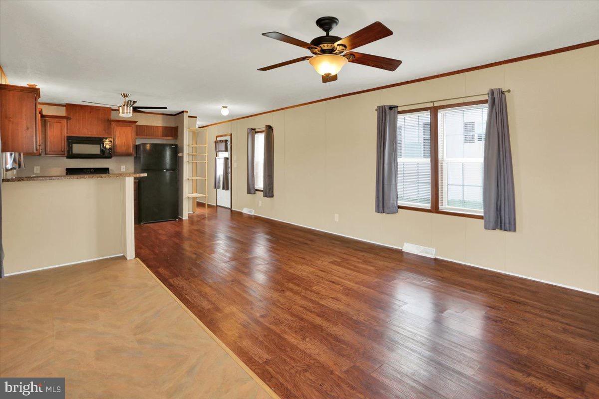 79 DANIEL ROAD W