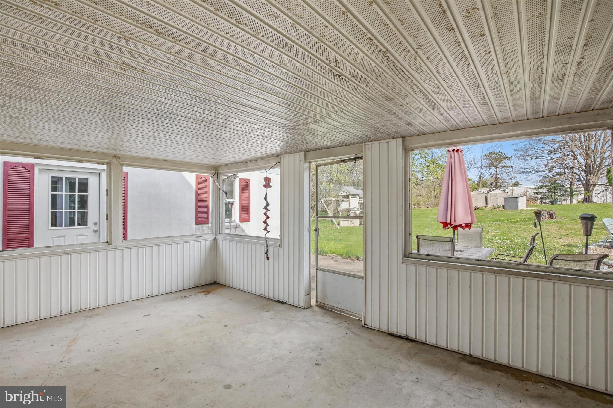 ROBINWOOD FARM - Residential