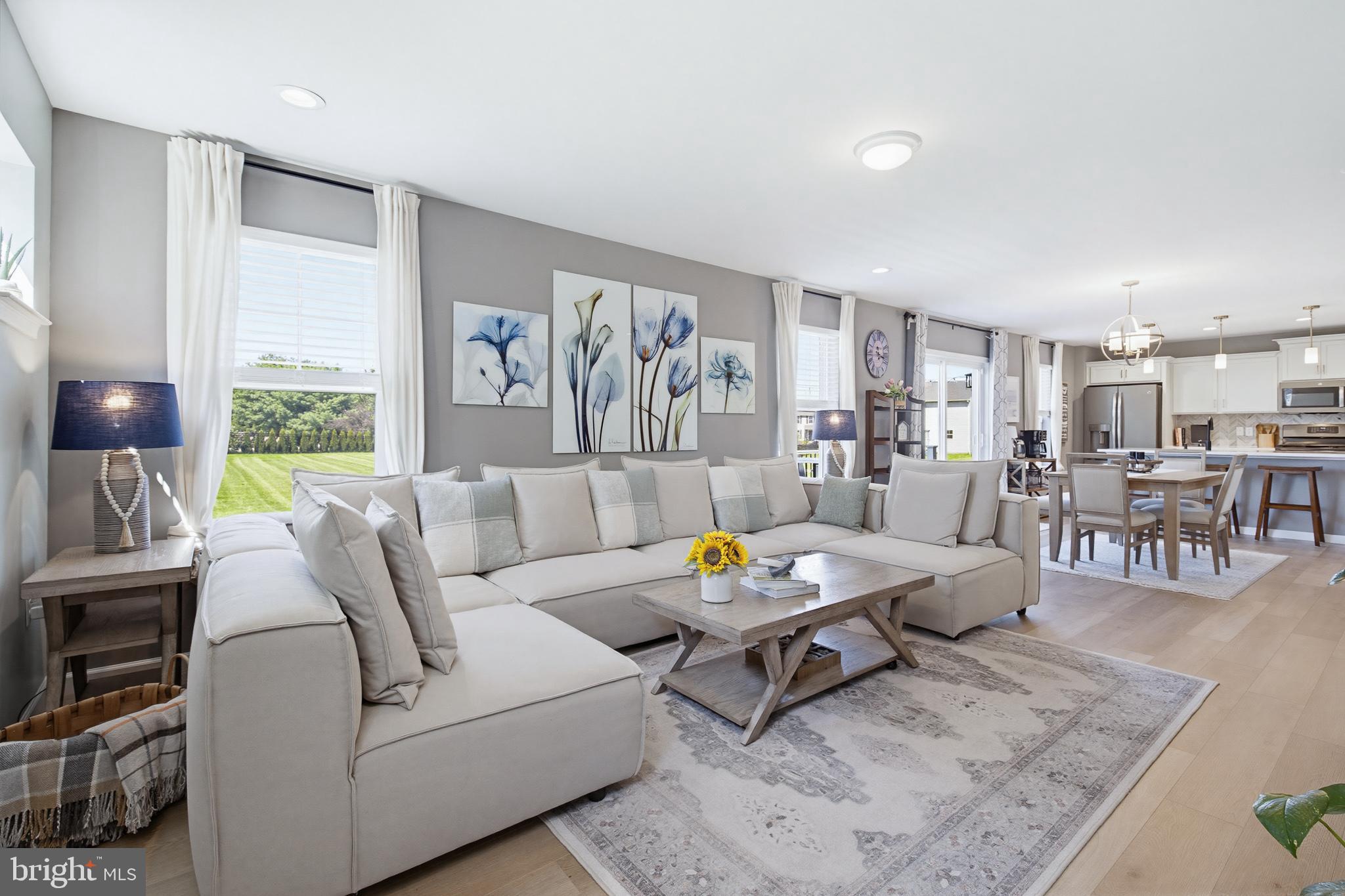 BRIDLE PATH - Residential