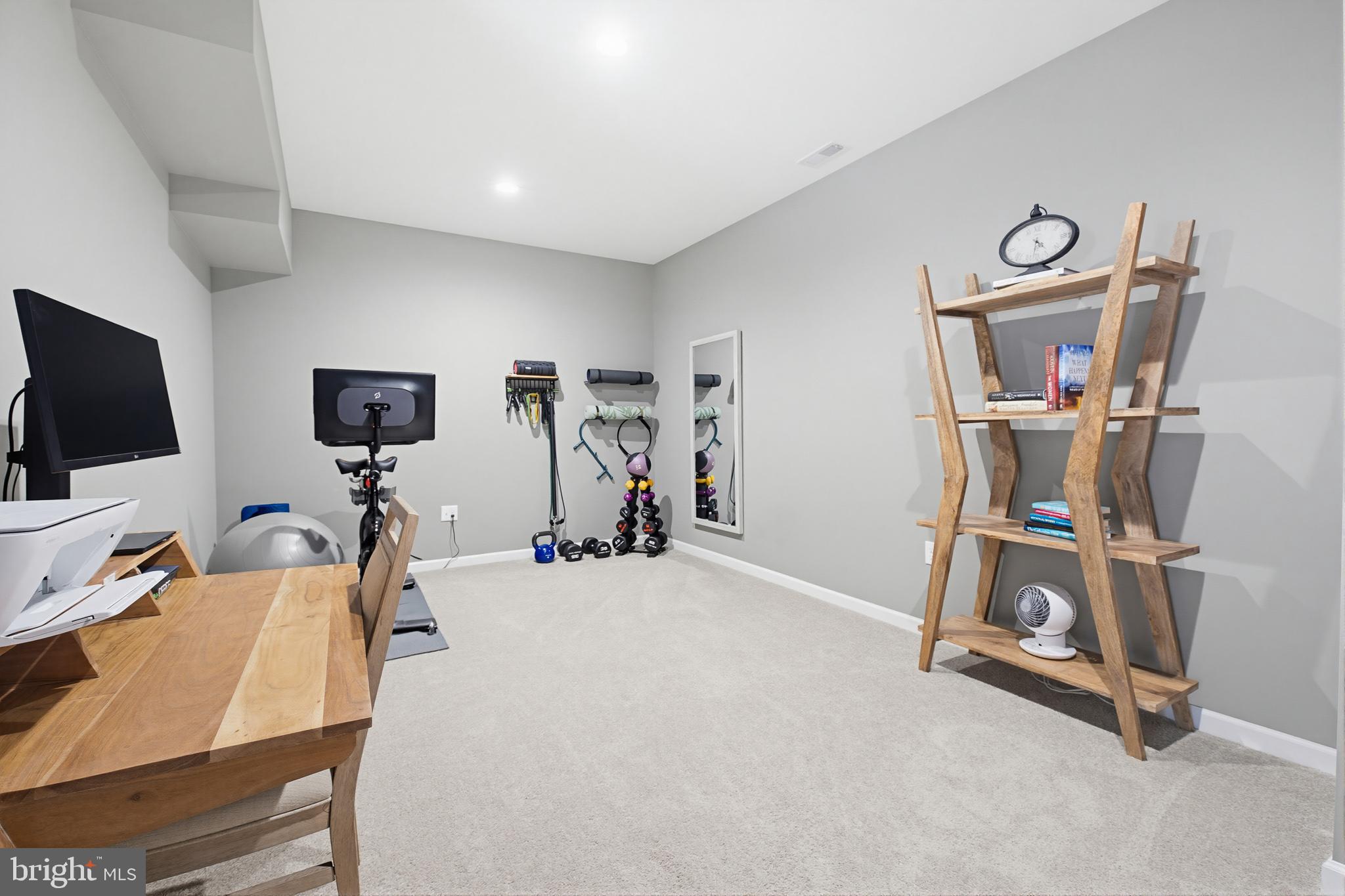 BRIDLE PATH - Residential
