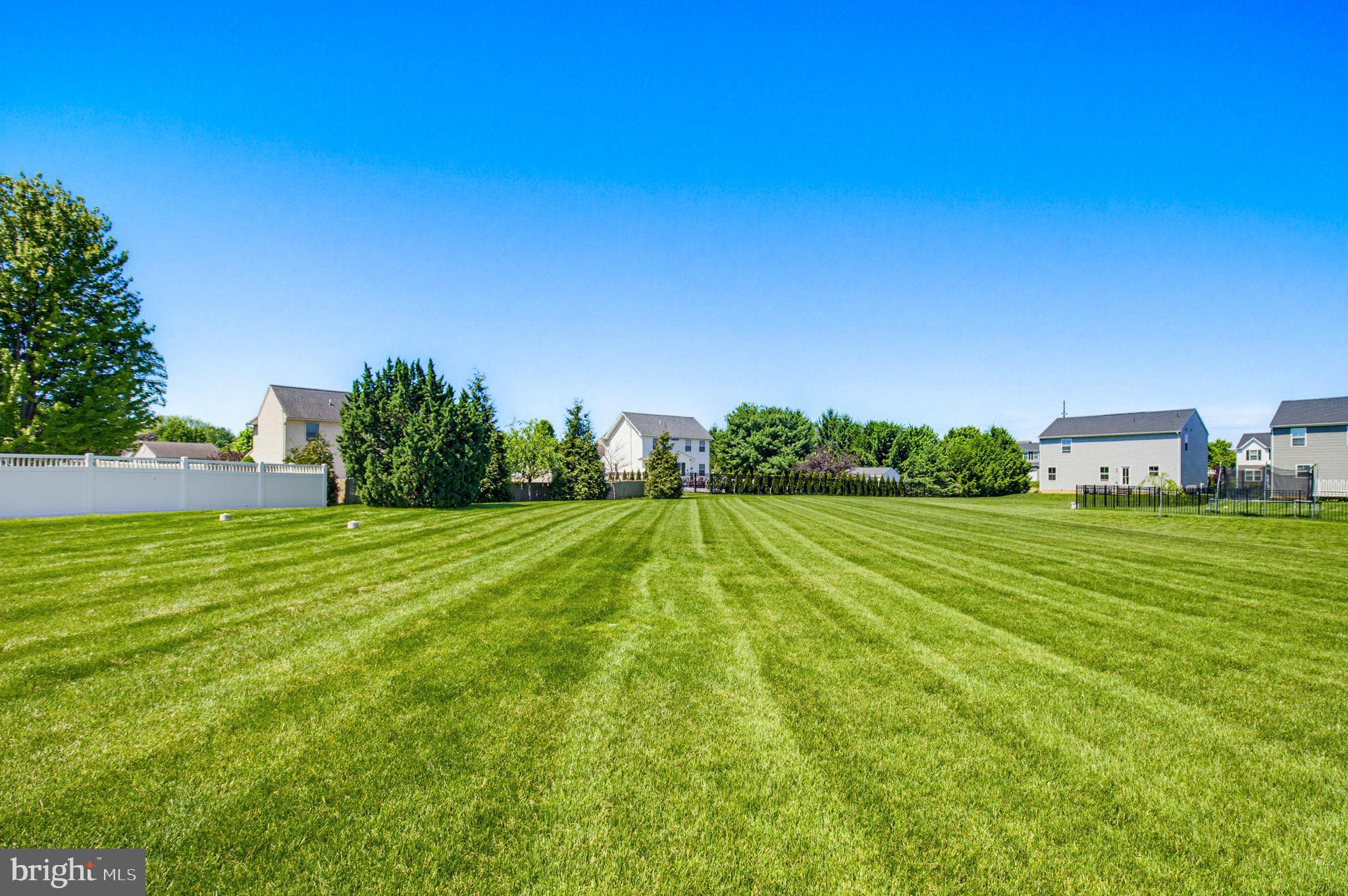 BRIDLE PATH - Residential