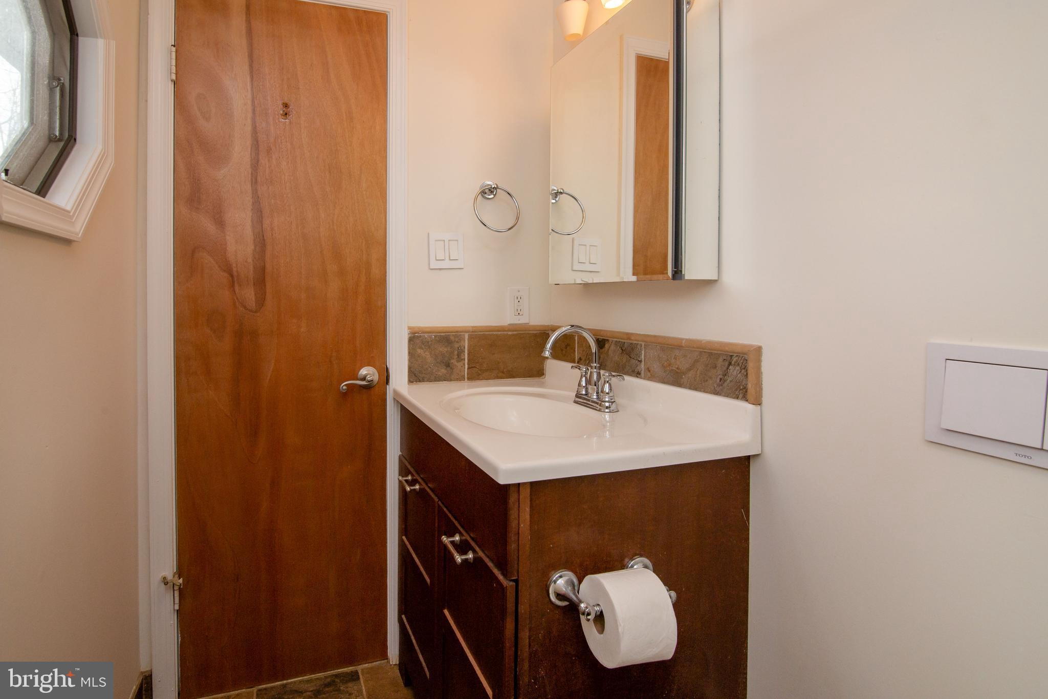 REVELL DOWNS - Residential