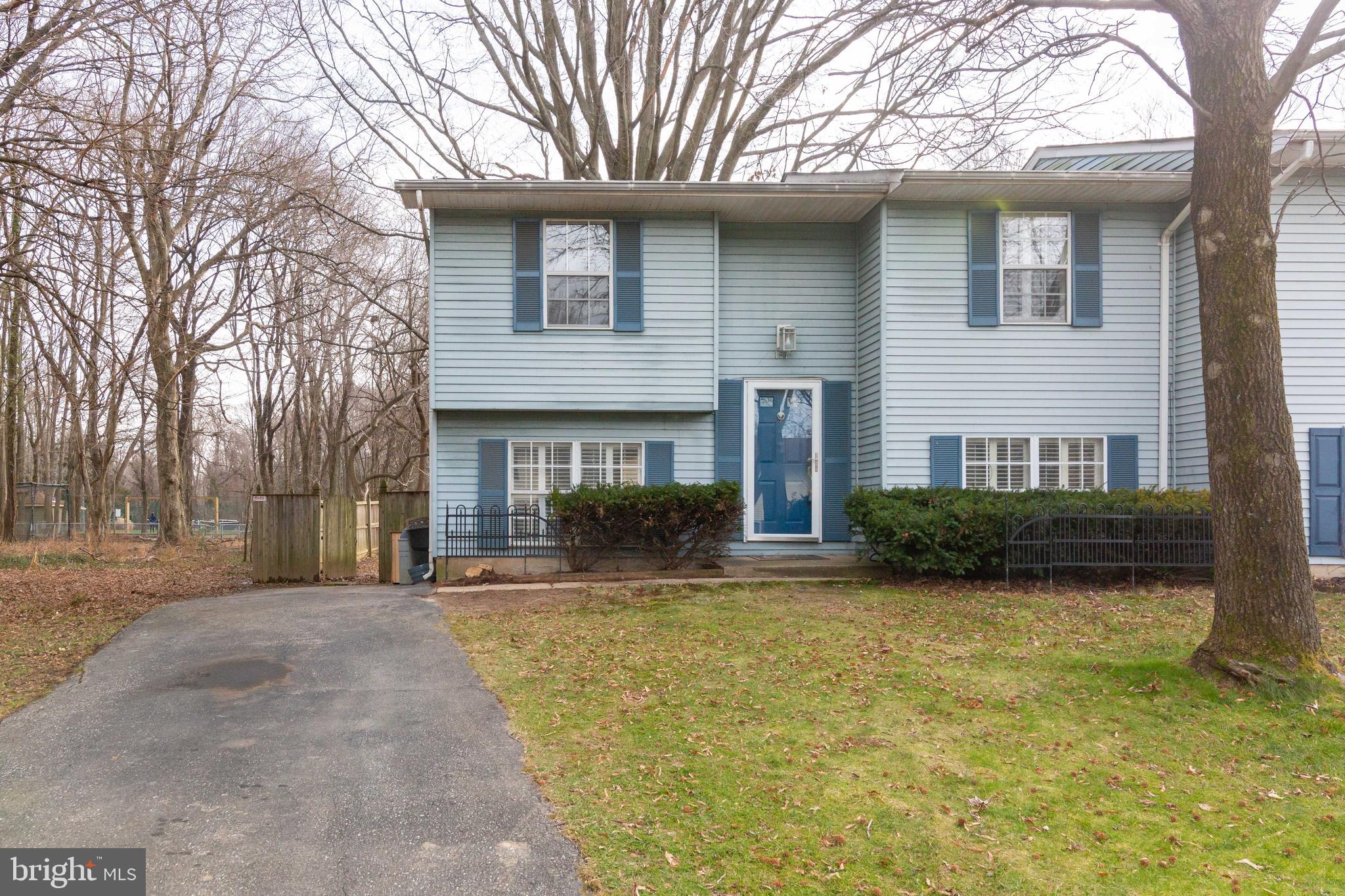 REVELL DOWNS - Residential