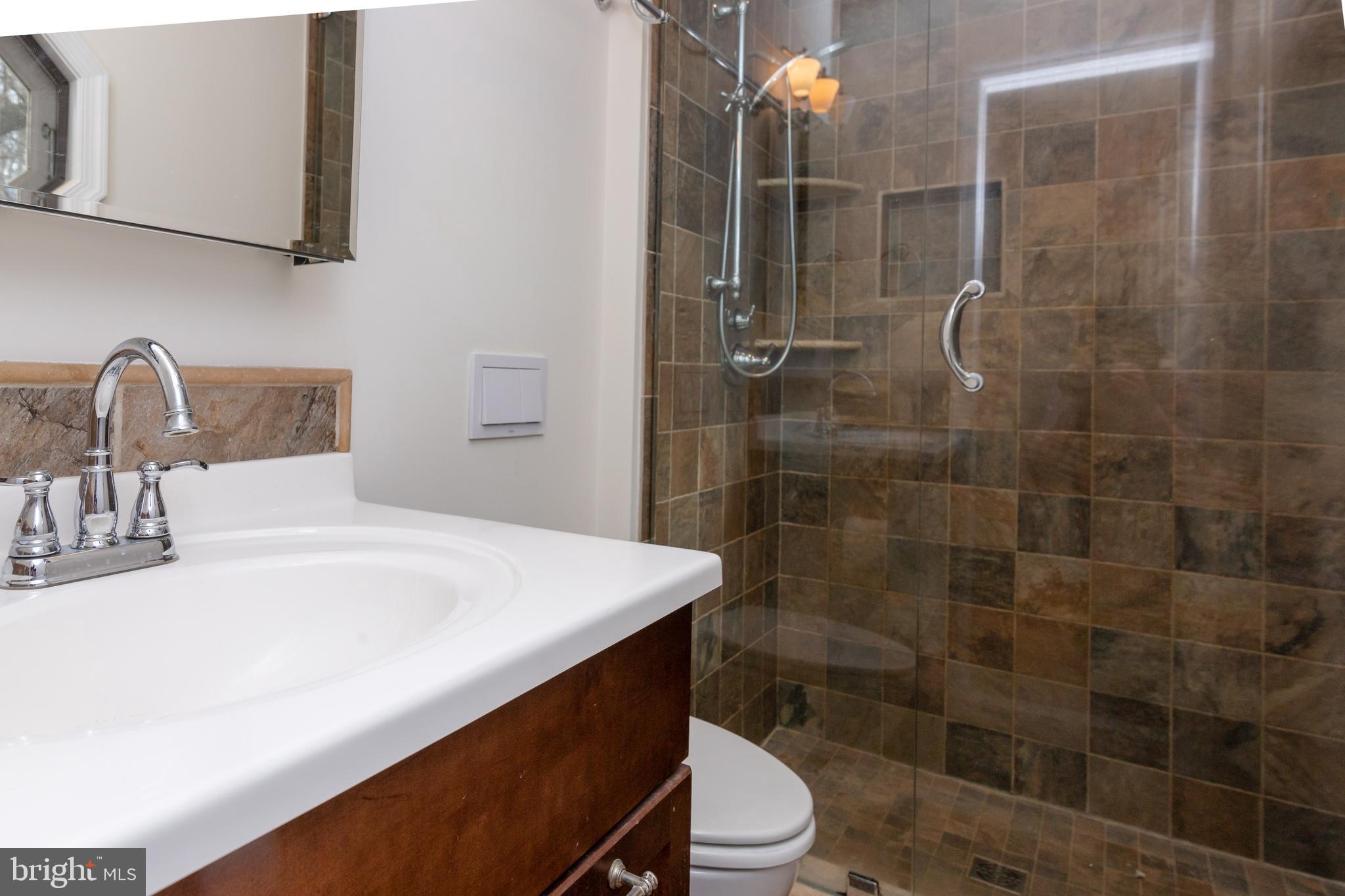 REVELL DOWNS - Residential