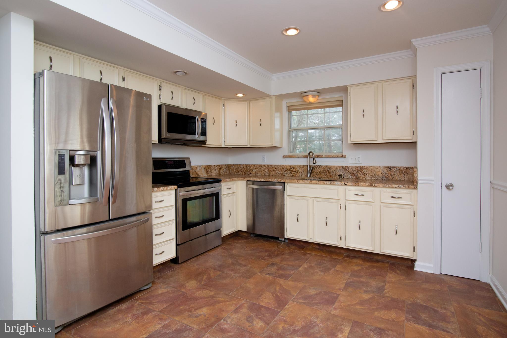 REVELL DOWNS - Residential