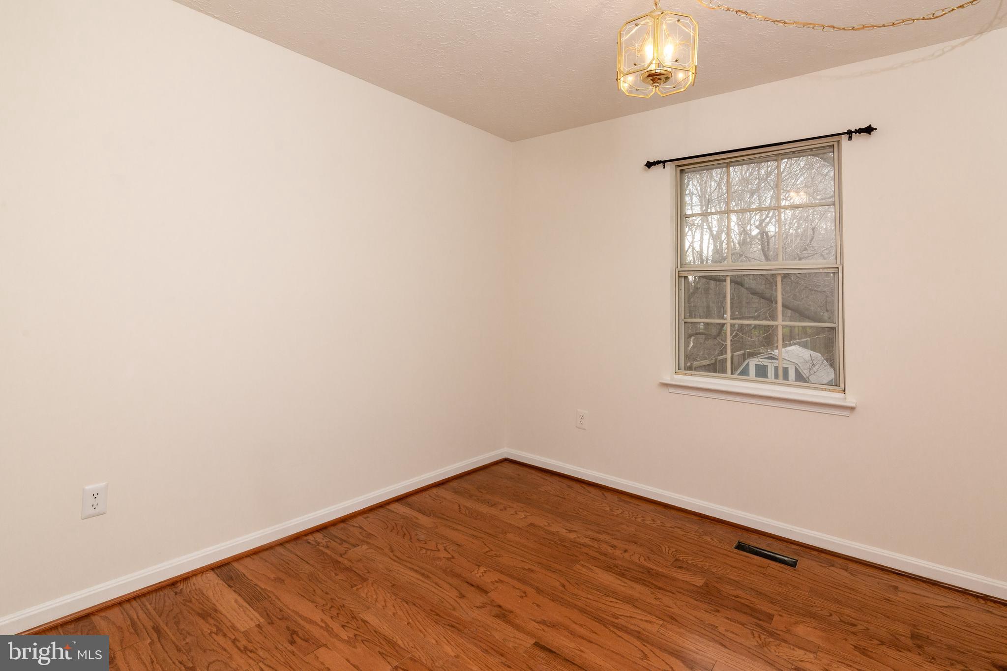 REVELL DOWNS - Residential