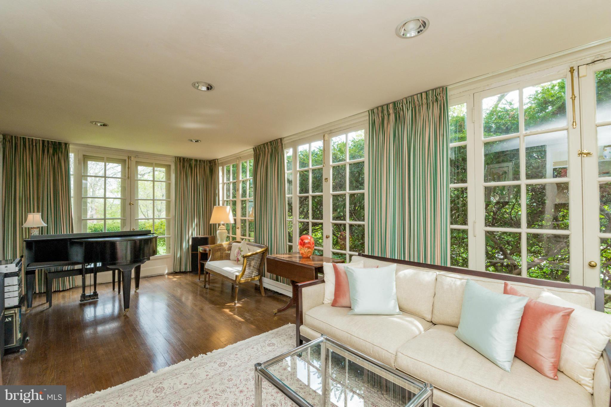 GUILFORD - Residential