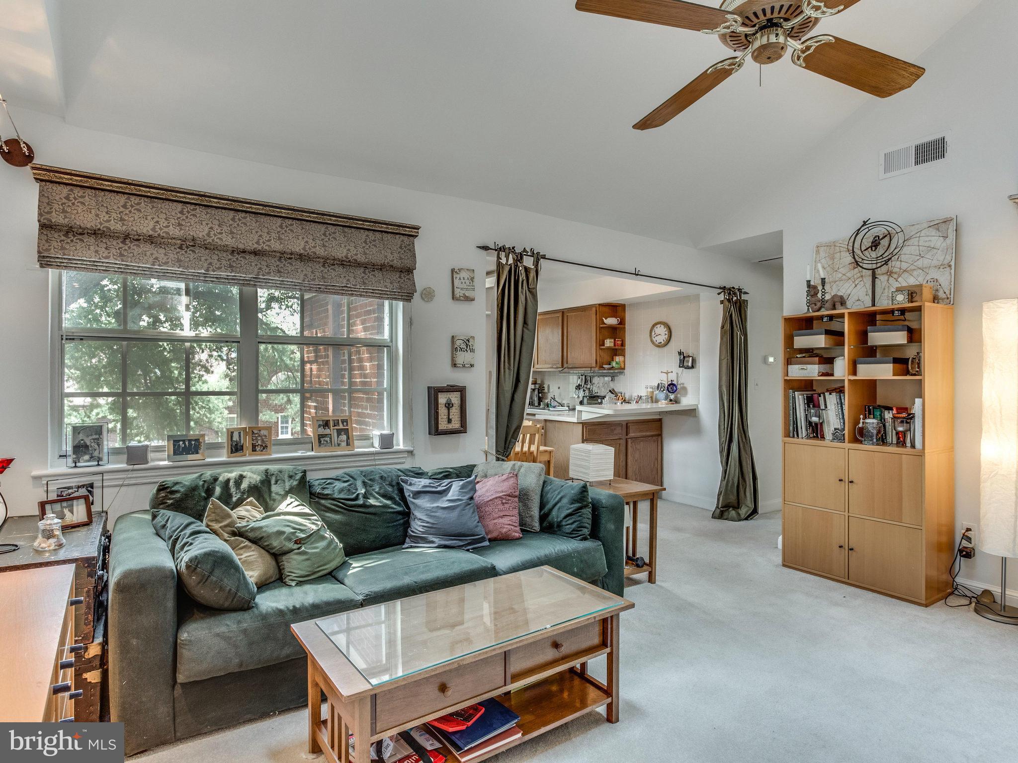 PALISADE GARDENS - Residential