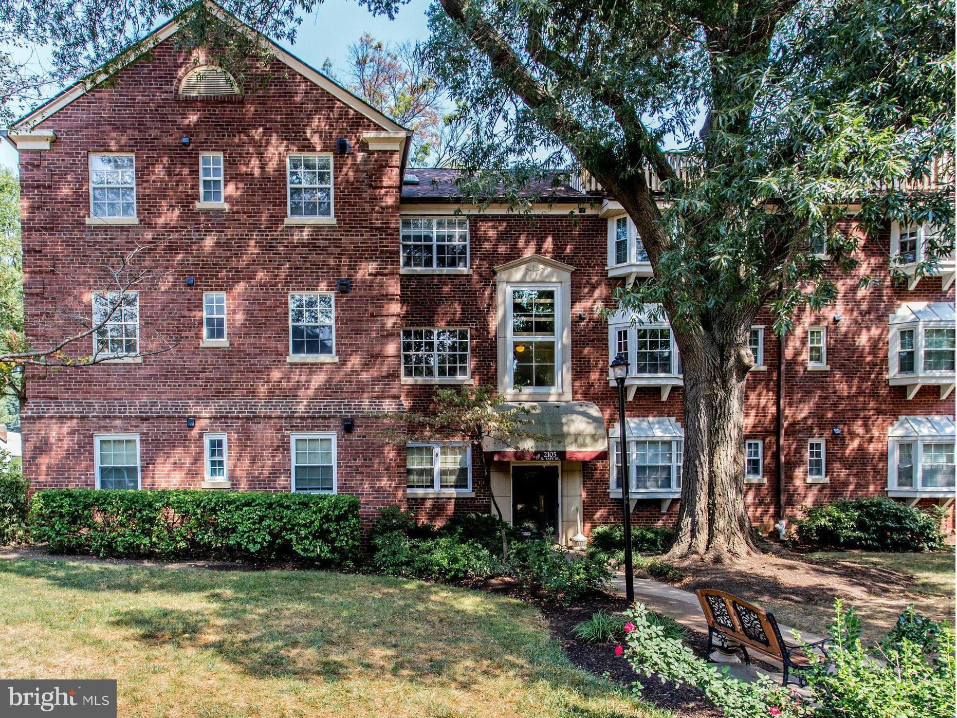 PALISADE GARDENS - Residential