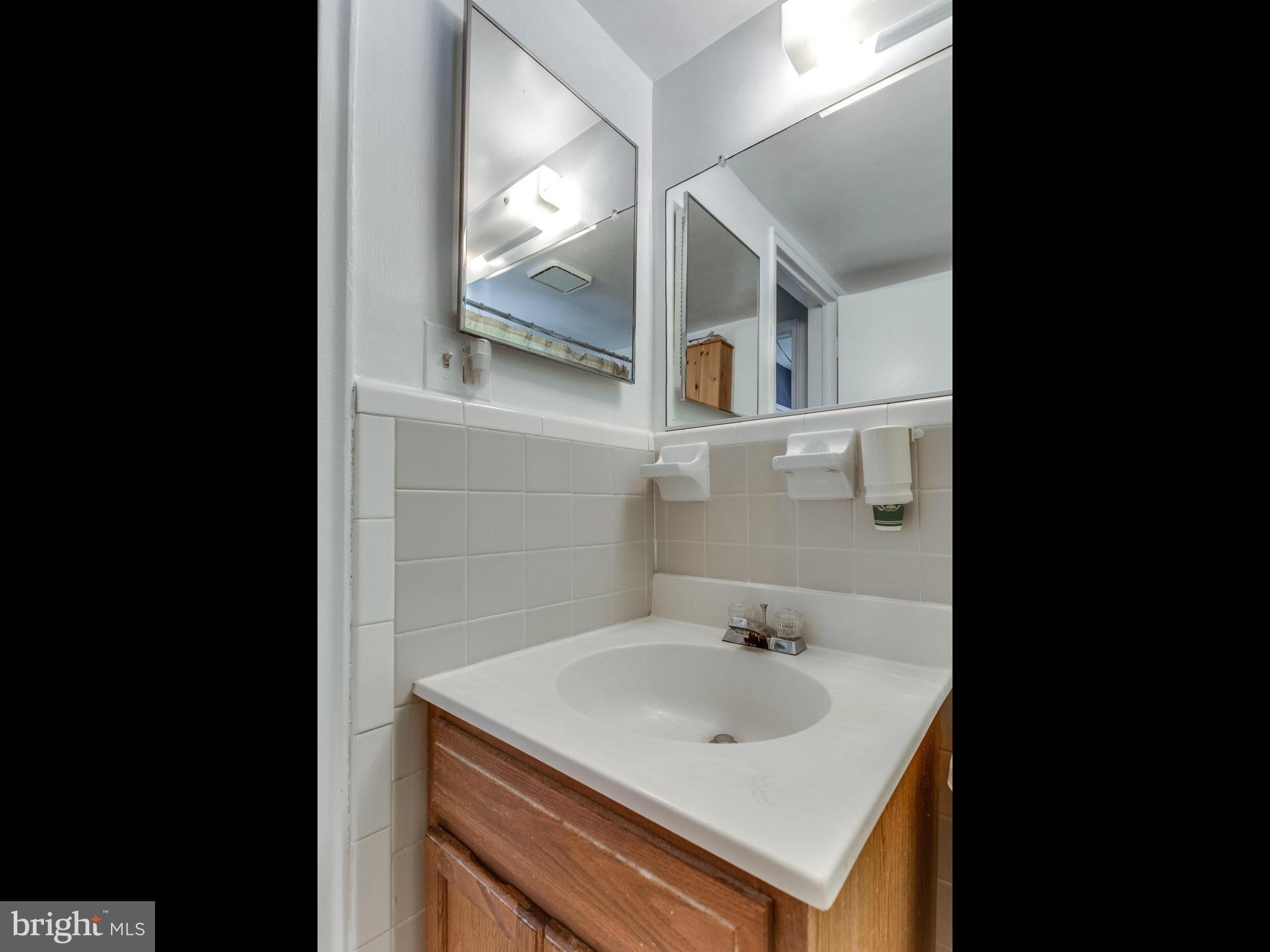 PALISADE GARDENS - Residential