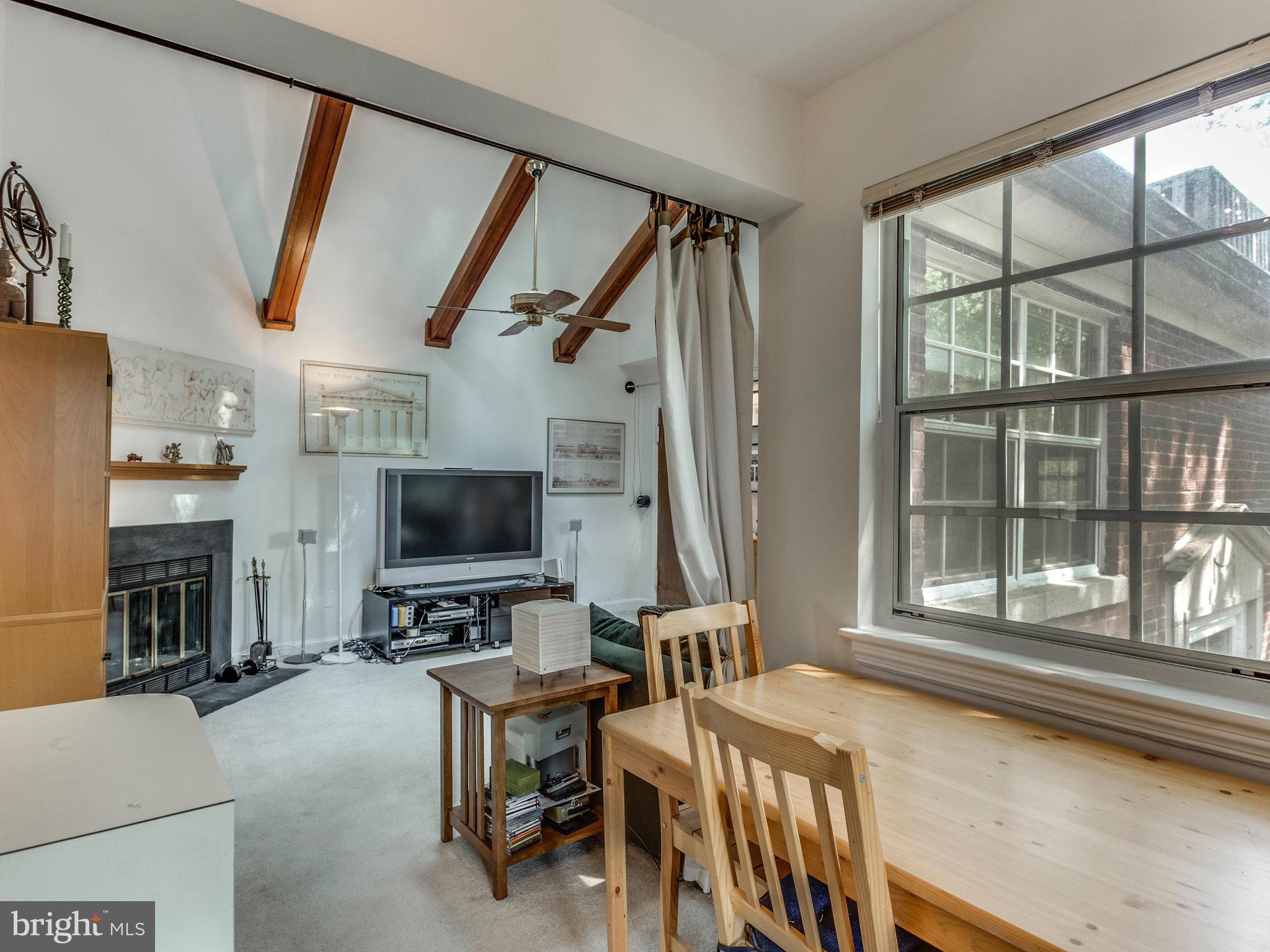 PALISADE GARDENS - Residential