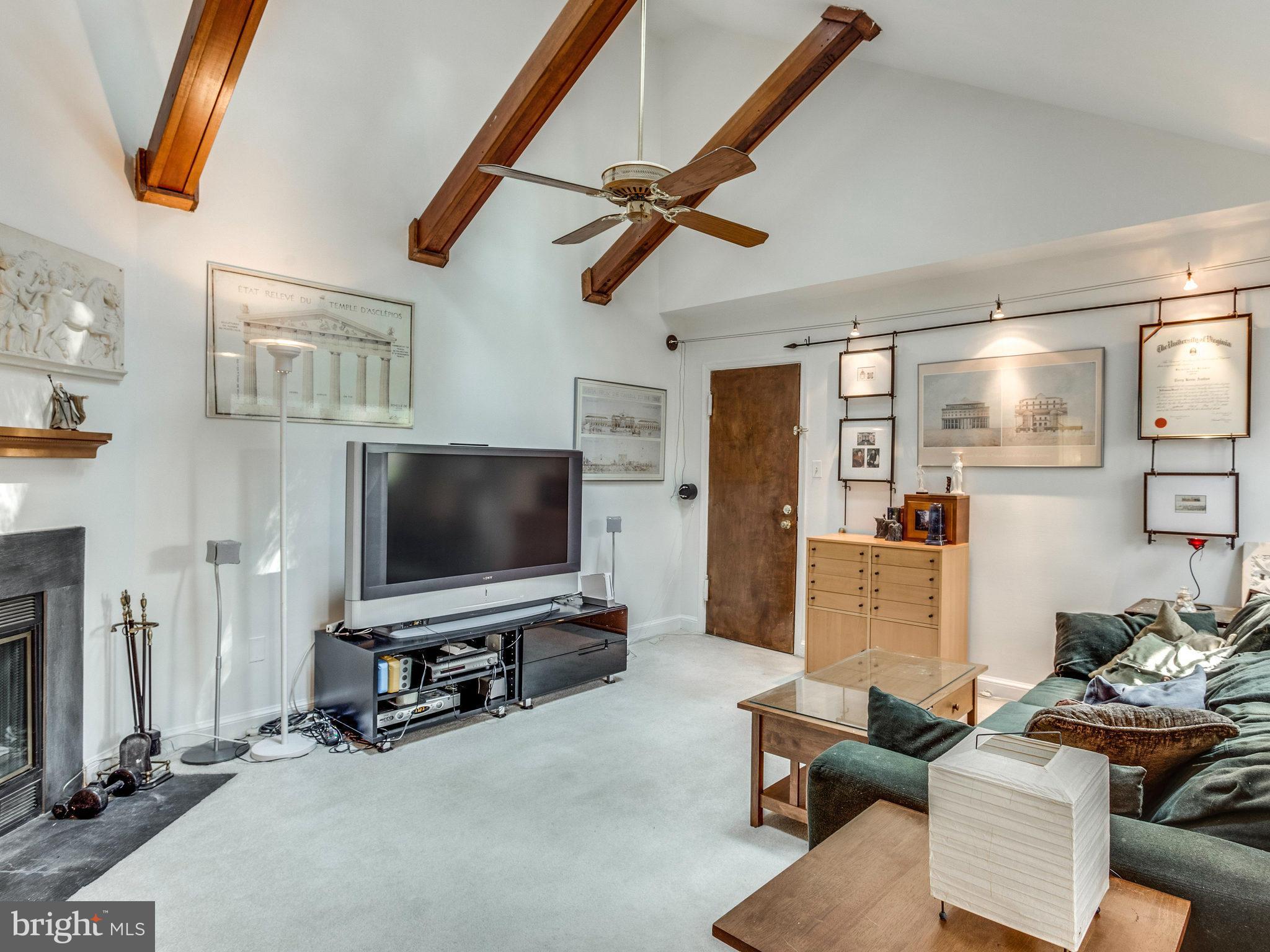 PALISADE GARDENS - Residential