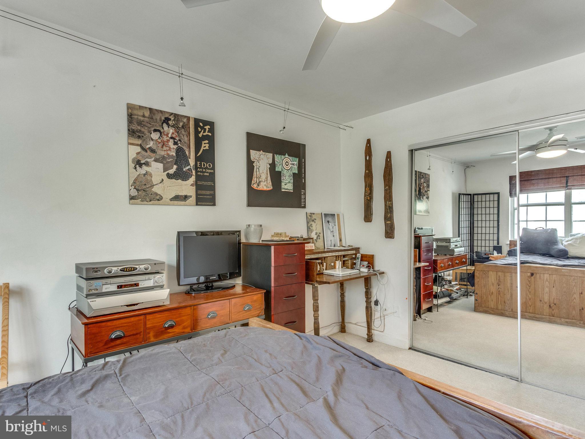 PALISADE GARDENS - Residential