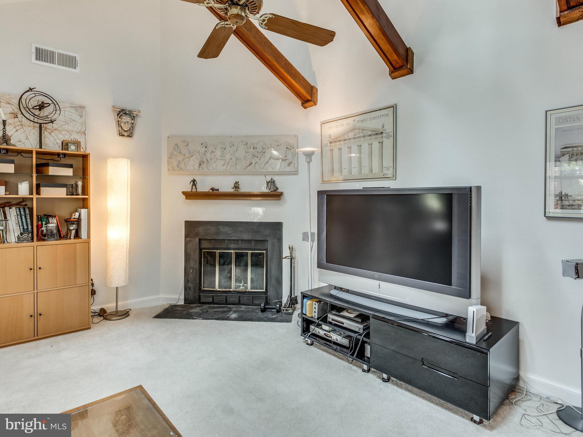 PALISADE GARDENS - Residential