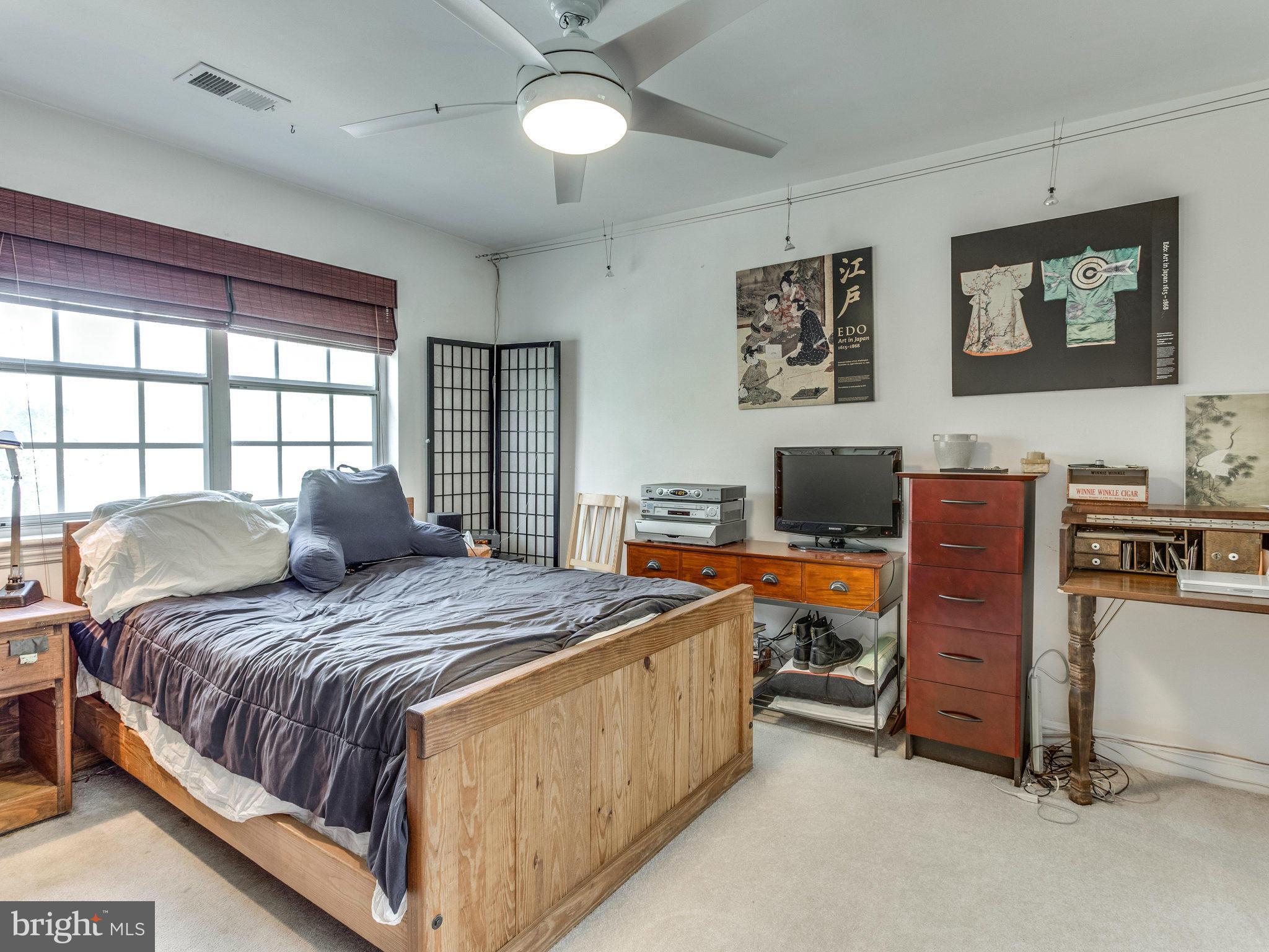 PALISADE GARDENS - Residential