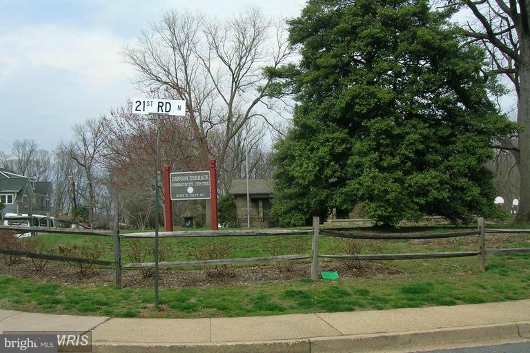 PALISADE GARDENS - Residential