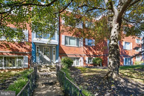 3827 HAMILTON STREET D-304 HYATTSVILLE MD 20781