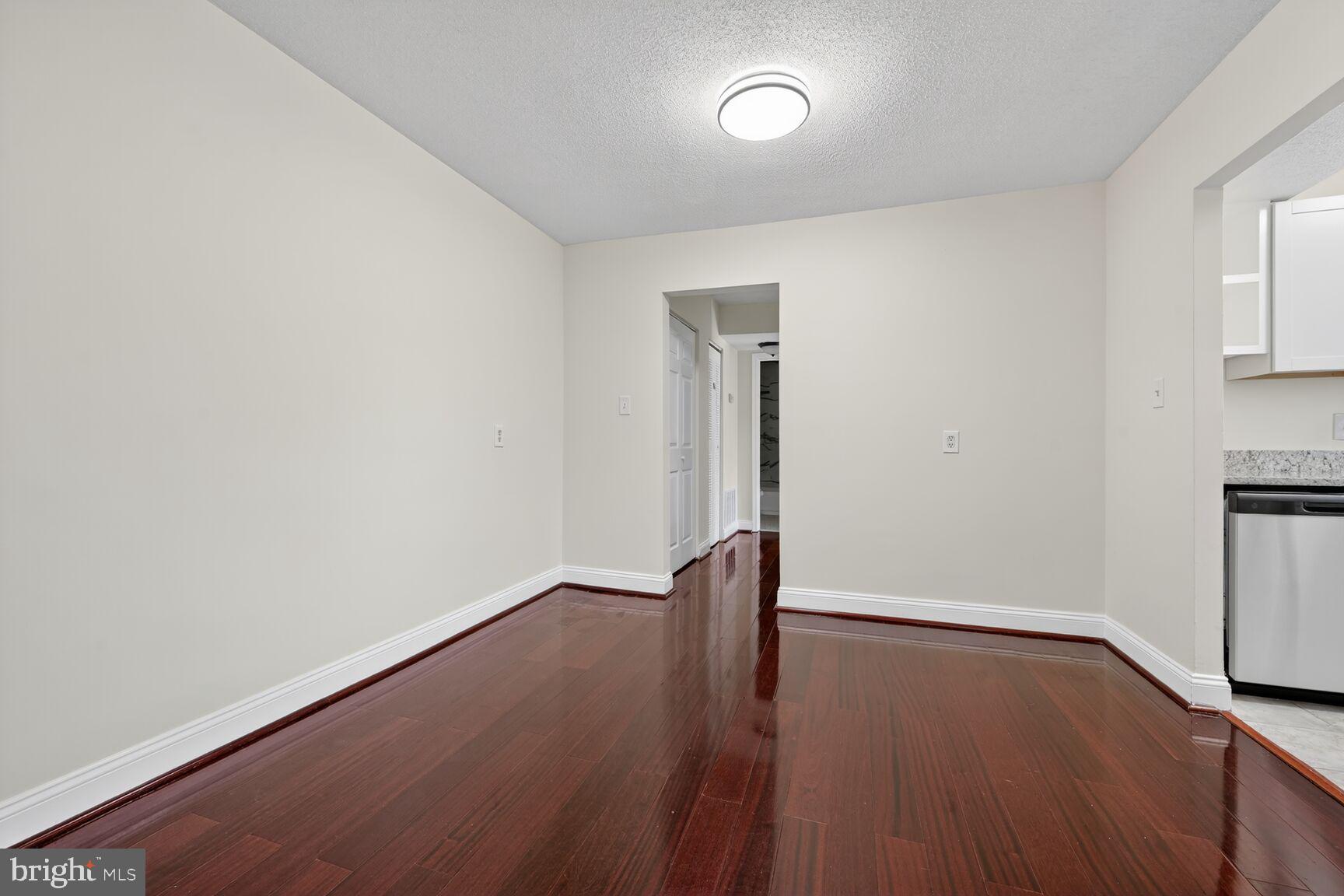 3827 HAMILTON STREET D-304