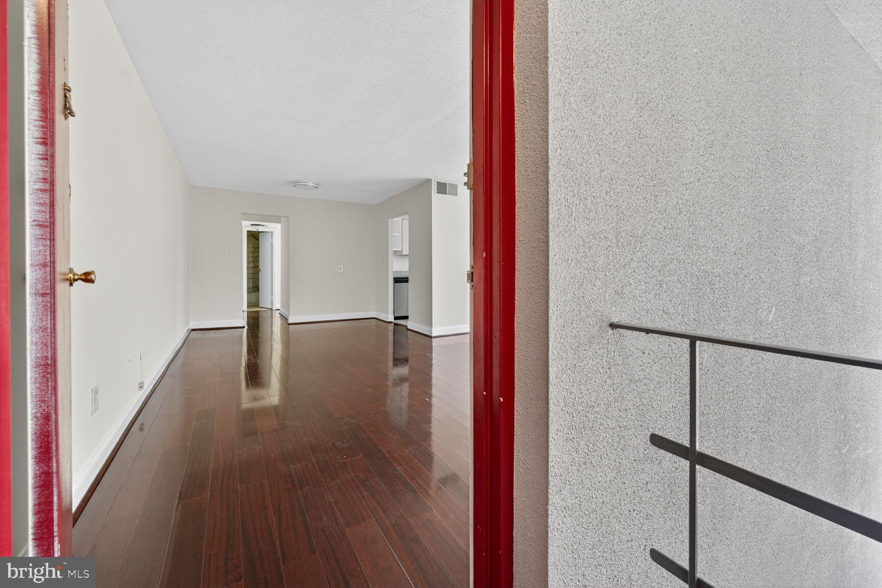 3827 HAMILTON STREET D-304