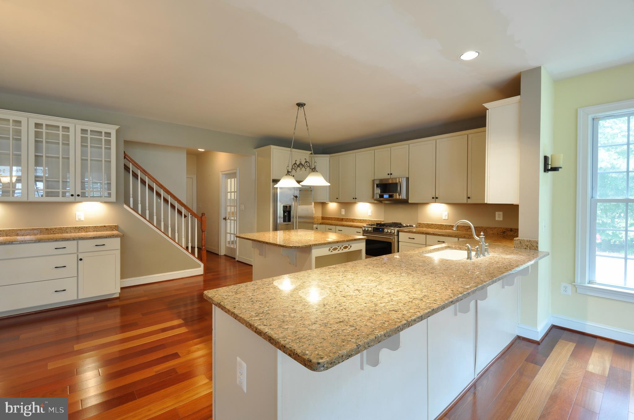 MEADOWBROOK ESTATES - Residential